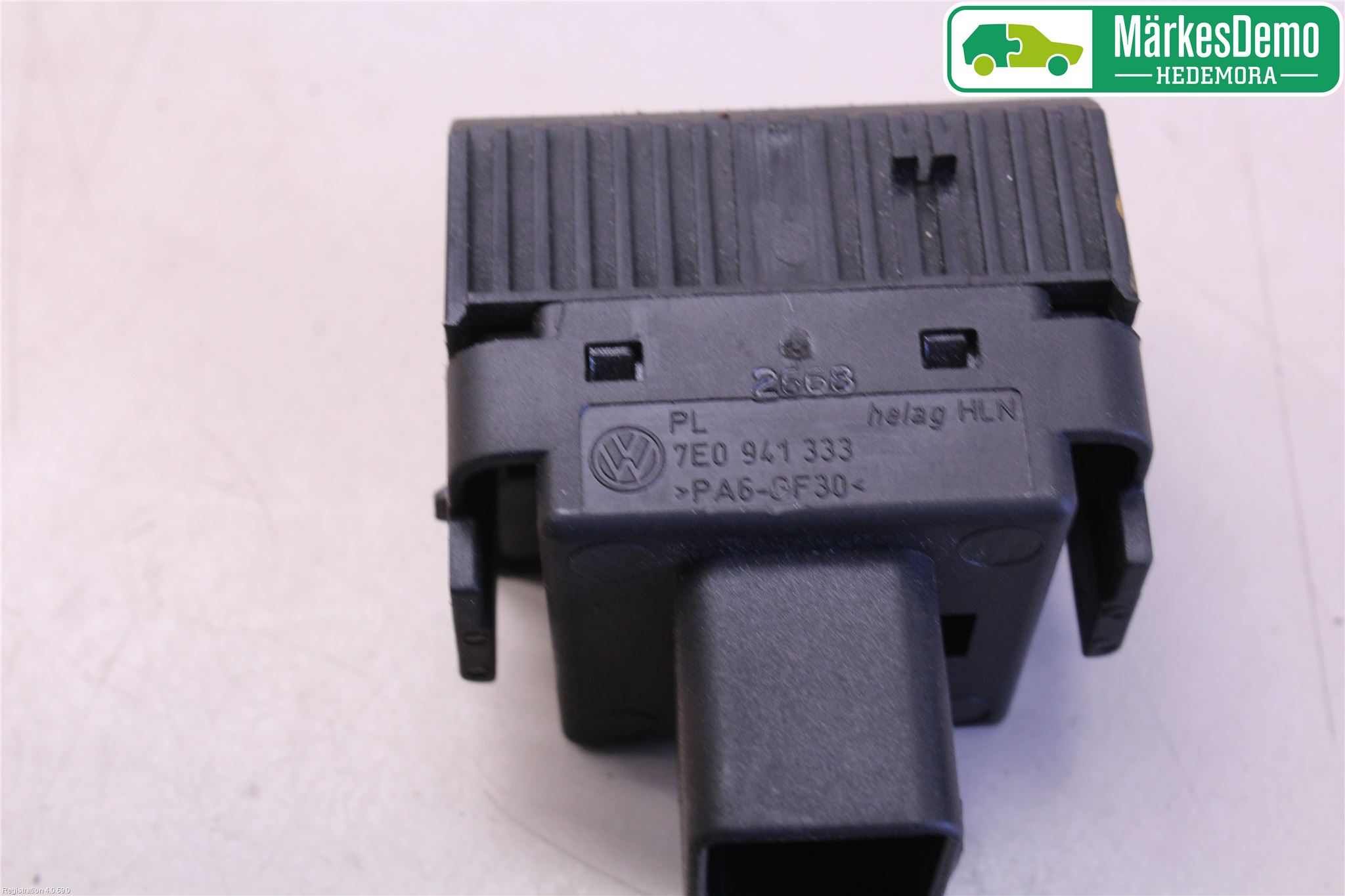 Volkswagen VW TRANSP/CARAVELLE (T5) 04-15 Strömställare Nivåreglering