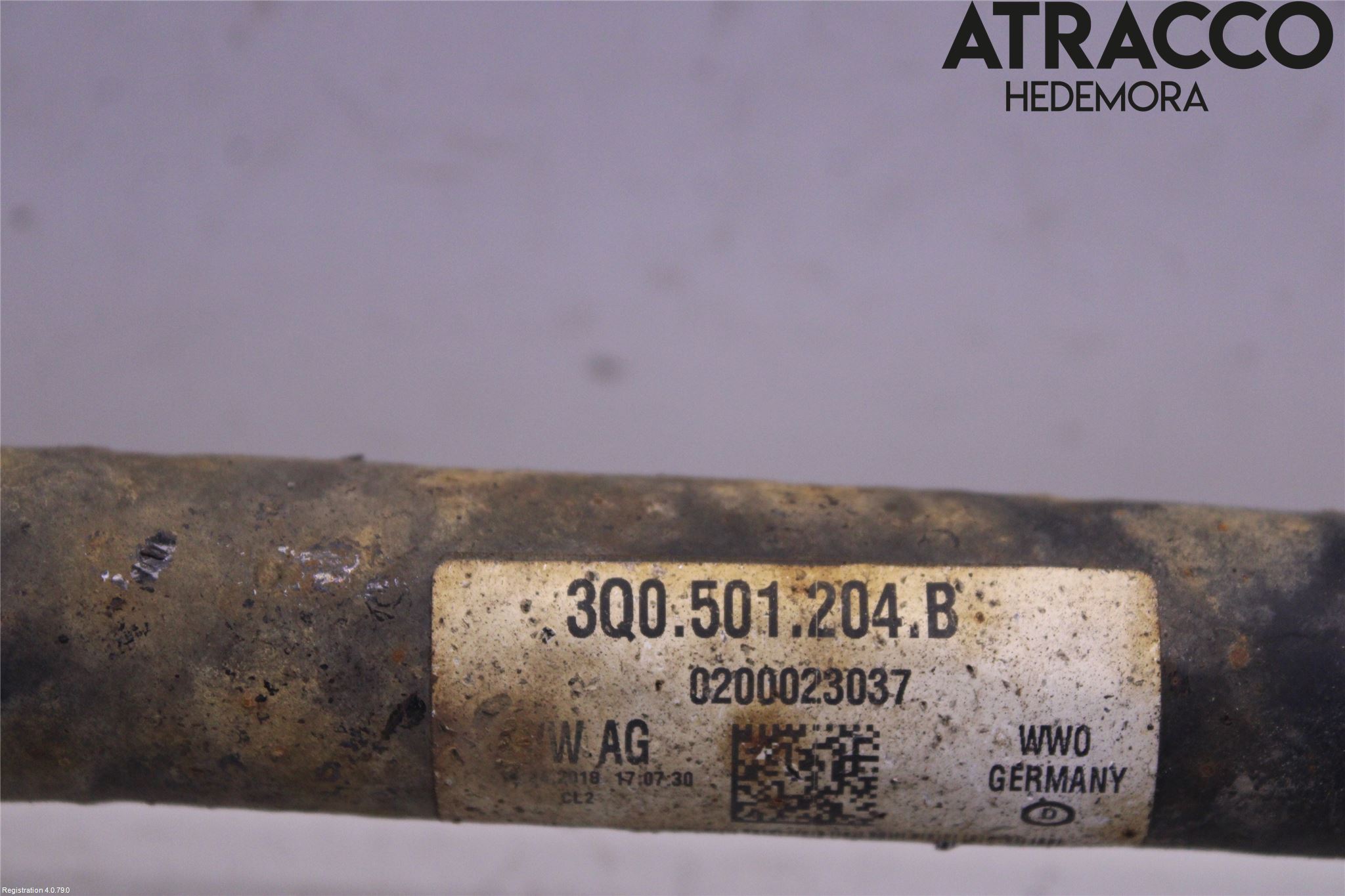 Volkswagen VW TIGUAN 16-24 Drivaxel Bak Höger
