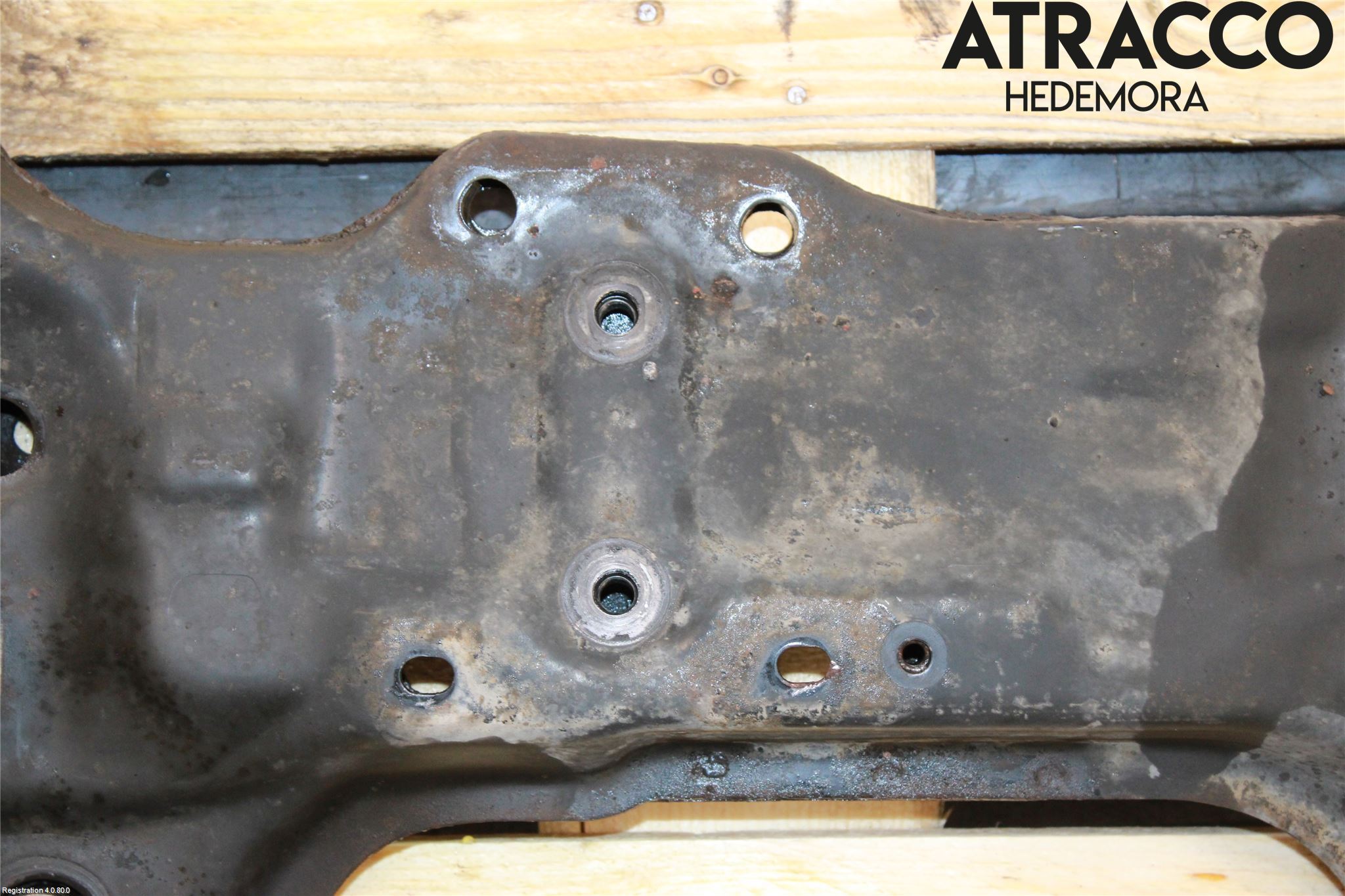 Toyota AVENSIS 98-02 Framvagnsbalk