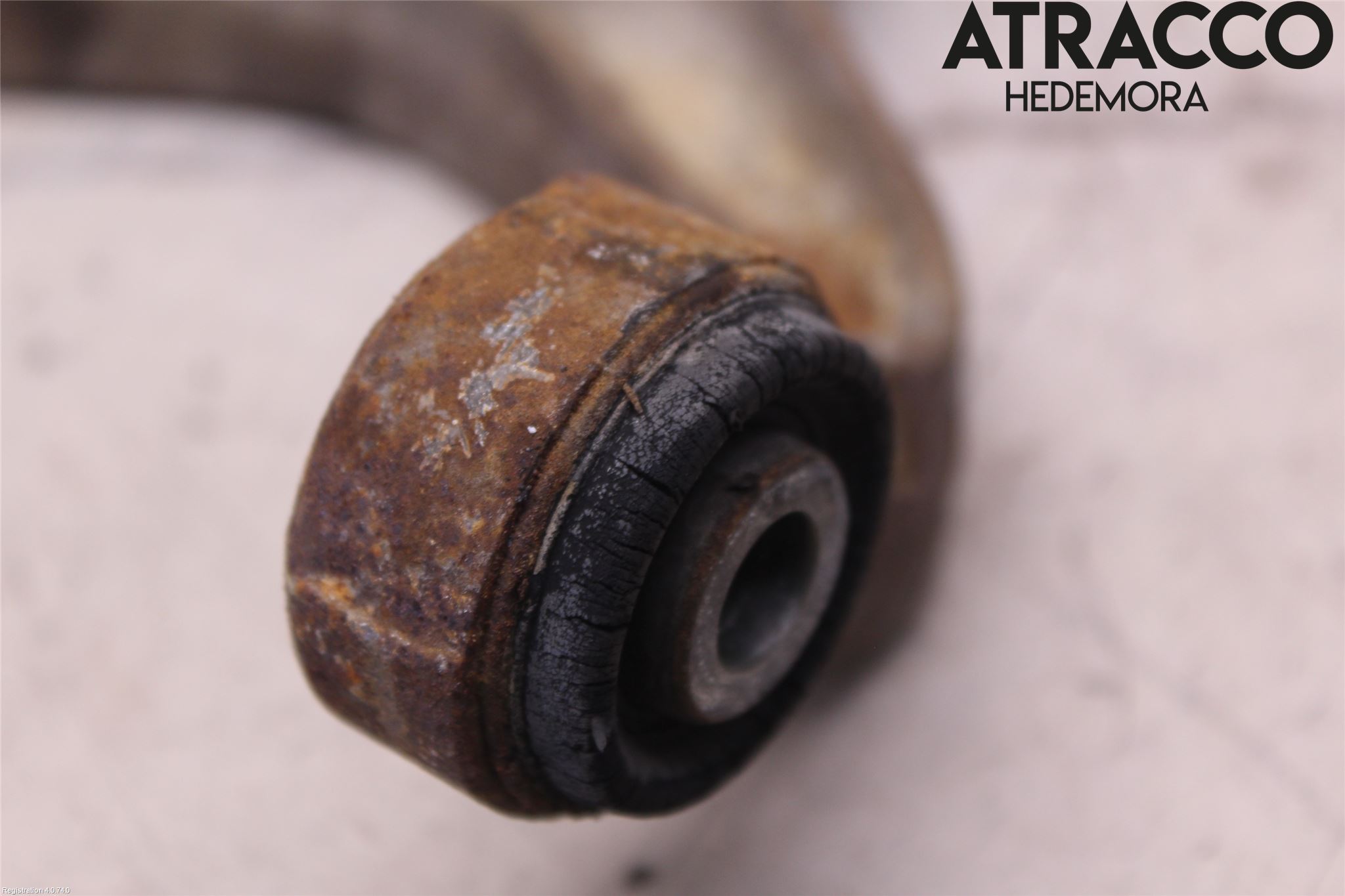 Alfa SPIDER Bärarm Bak Övre Höger