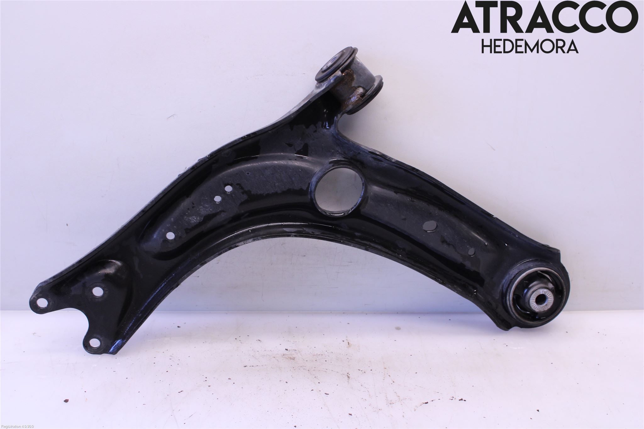Volkswagen VW PASSAT 15-19 Bärarm Fram Undre Hö