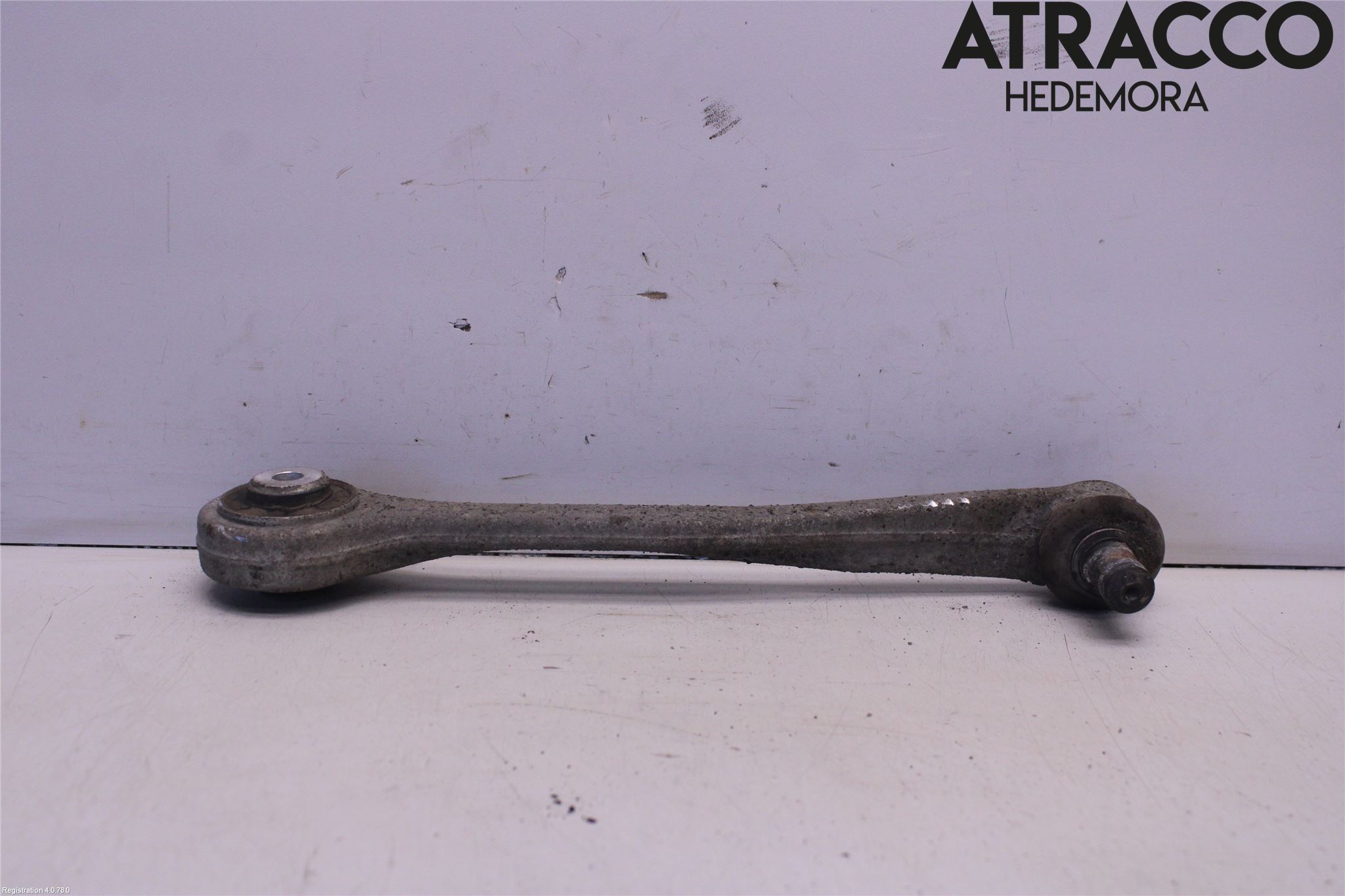 Audi Q5 09-16 Bärarm Fram Övre Vä