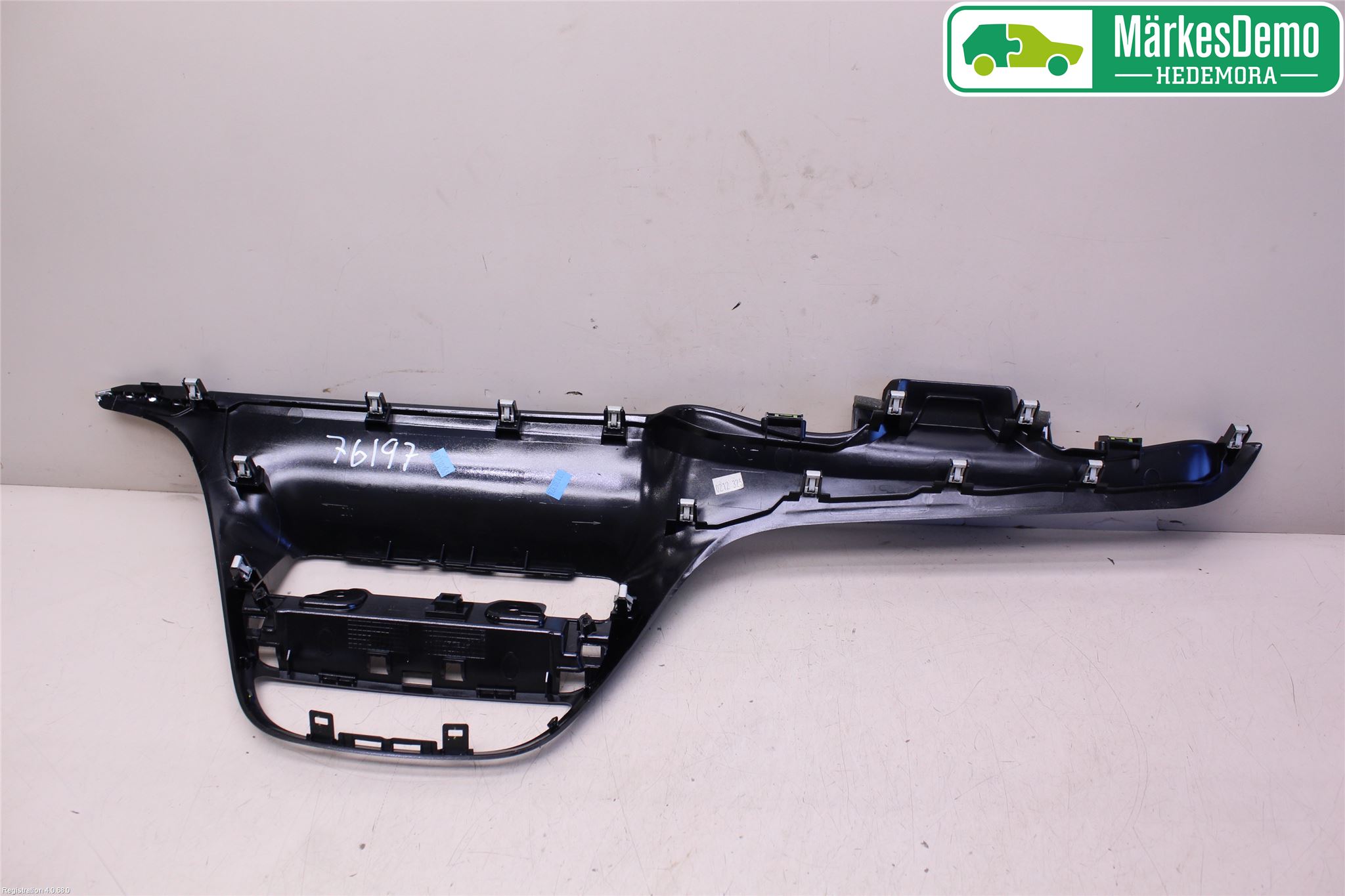 Peugeot 208 12-15 Instrument-Radio Sarg