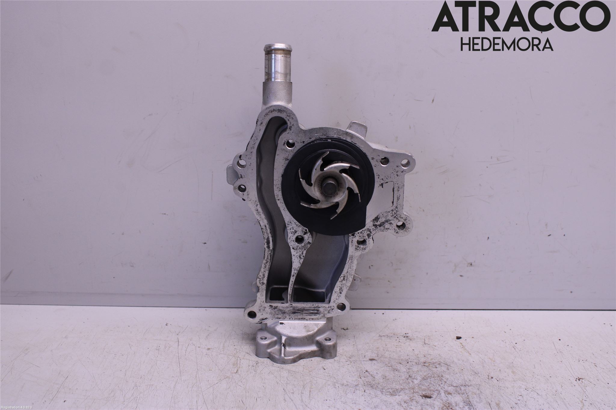 Opel ASTRA J 10-15 Vattenpump
