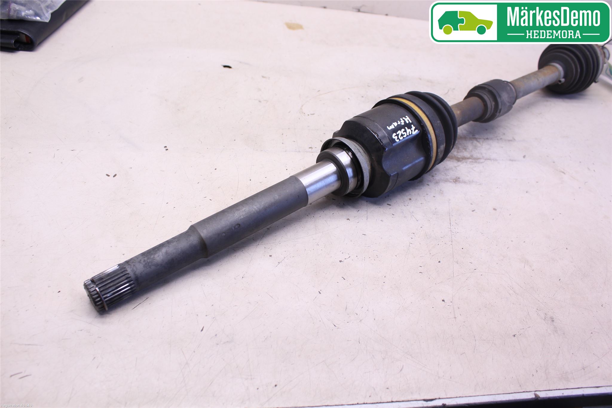 Mitsubishi OUTLANDER 13-21 Drivaxel Fram Höger