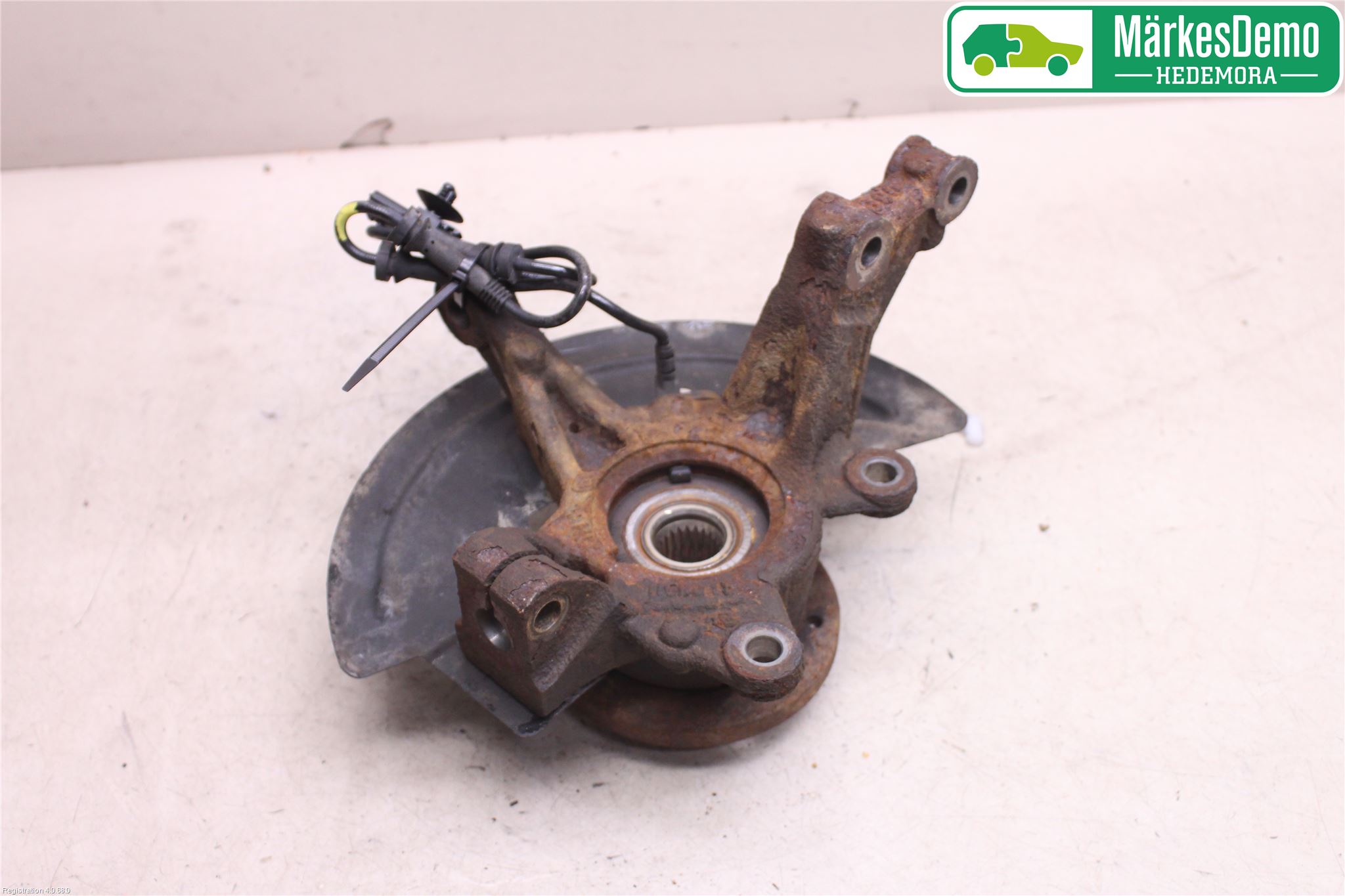 Dacia SANDERO/STEPWAY 13-20 Styrspindel Lagerhus Vä