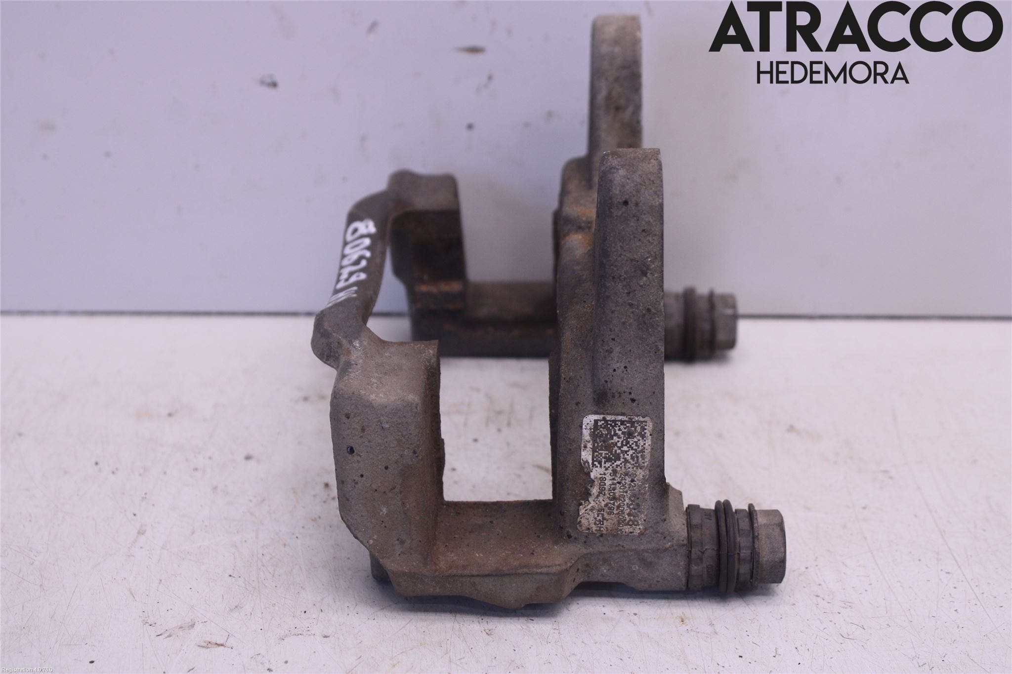 Opel INSIGNIA 17- Bromsokshållare