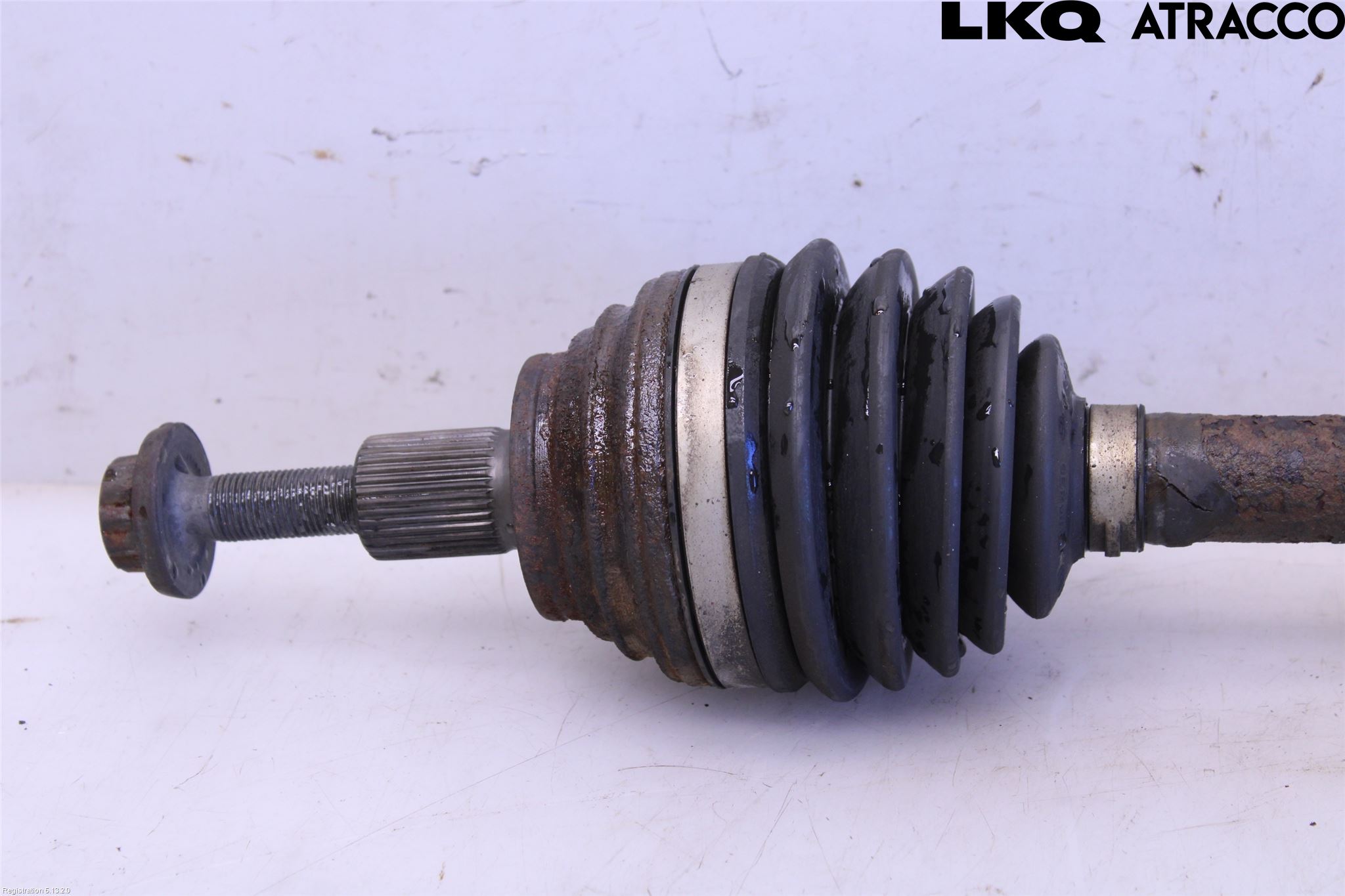 Volkswagen VW GOLF VI 09-13 Drivaxel Fram Vänster