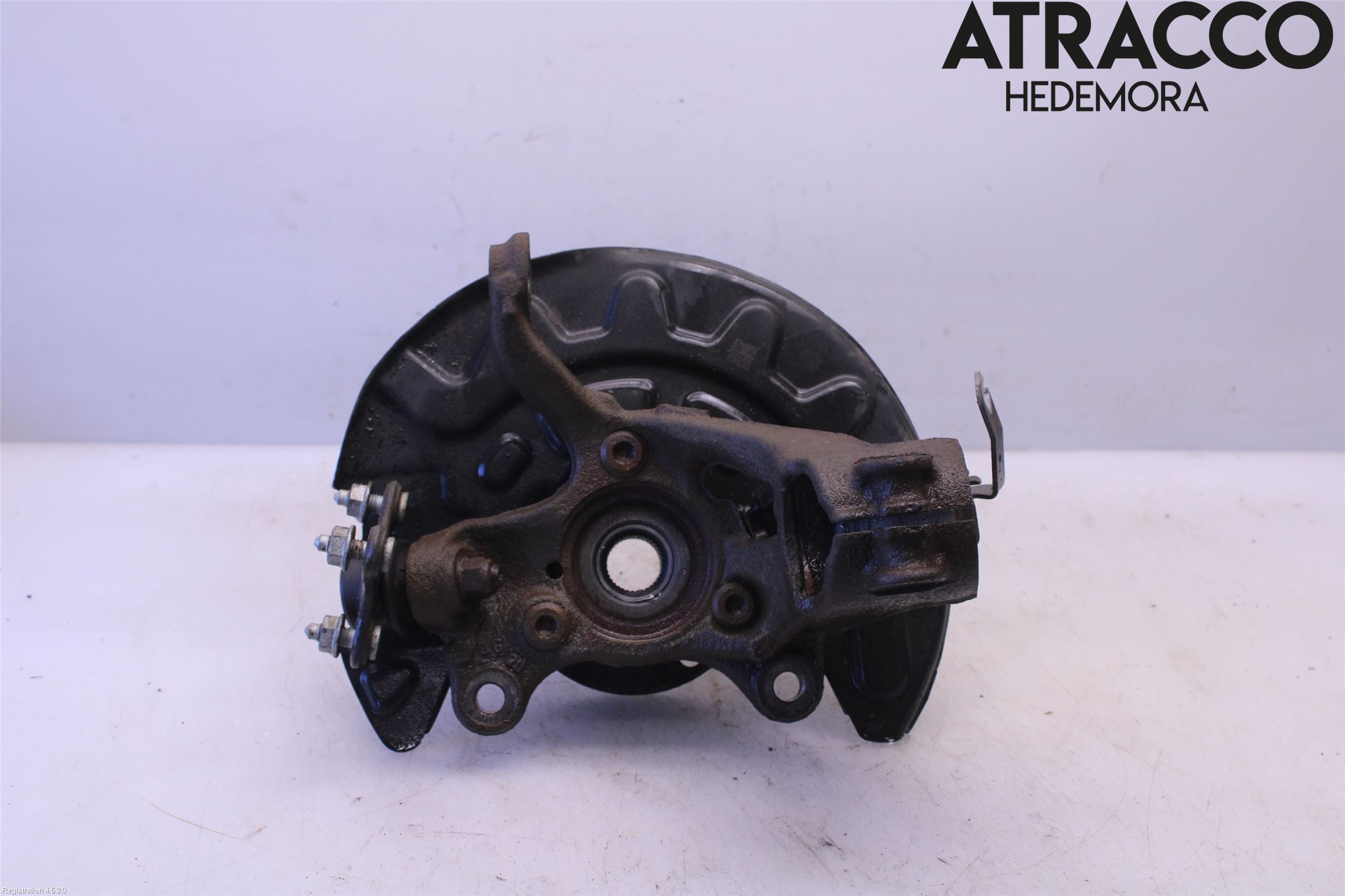 Audi Q2/SQ2 17- Styrspindel Lagerhus Vä