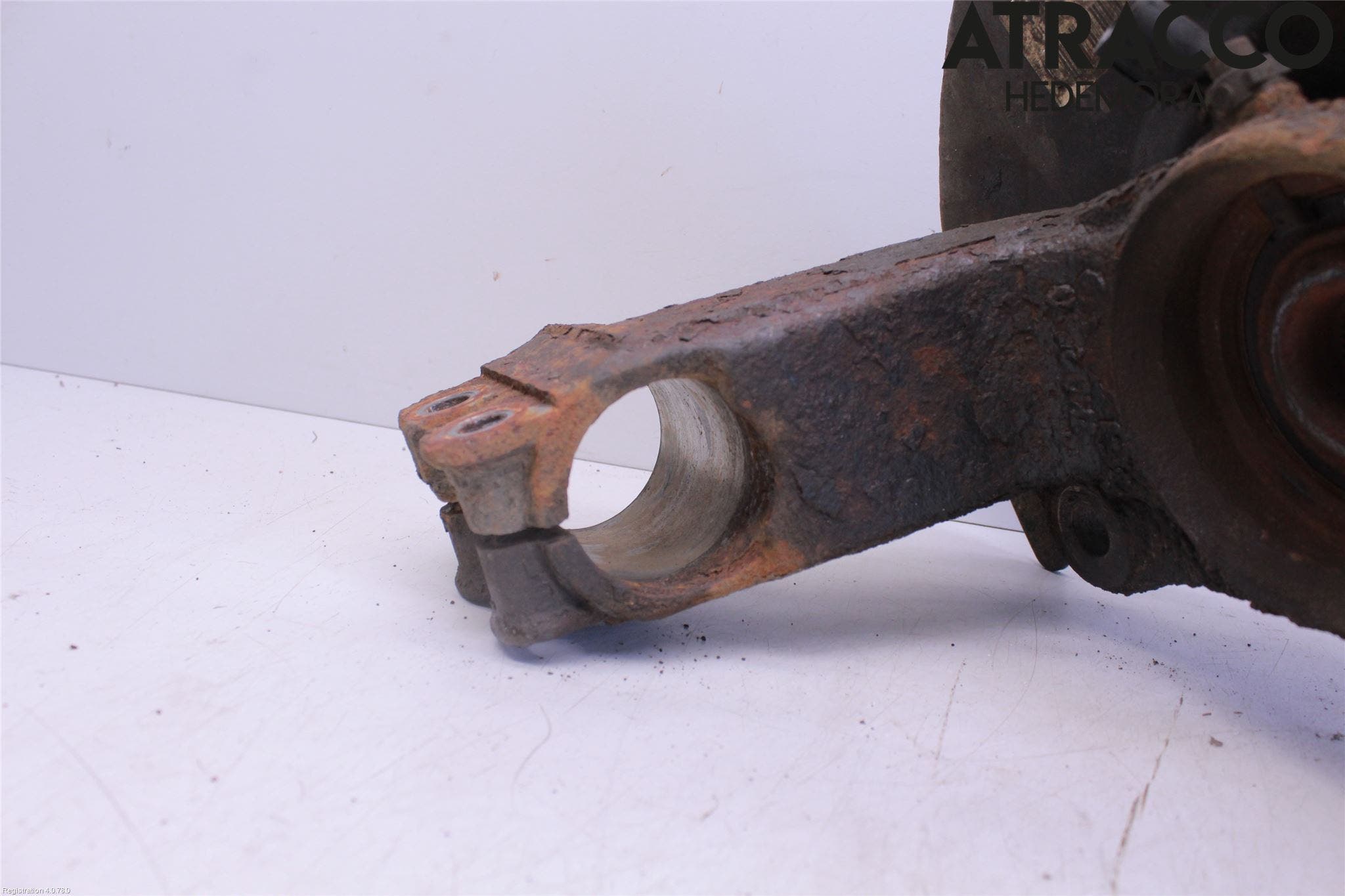 Volkswagen VW TRANSP/CARAVELLE (T5) 04-15 Styrspindel Lagerhus Hö