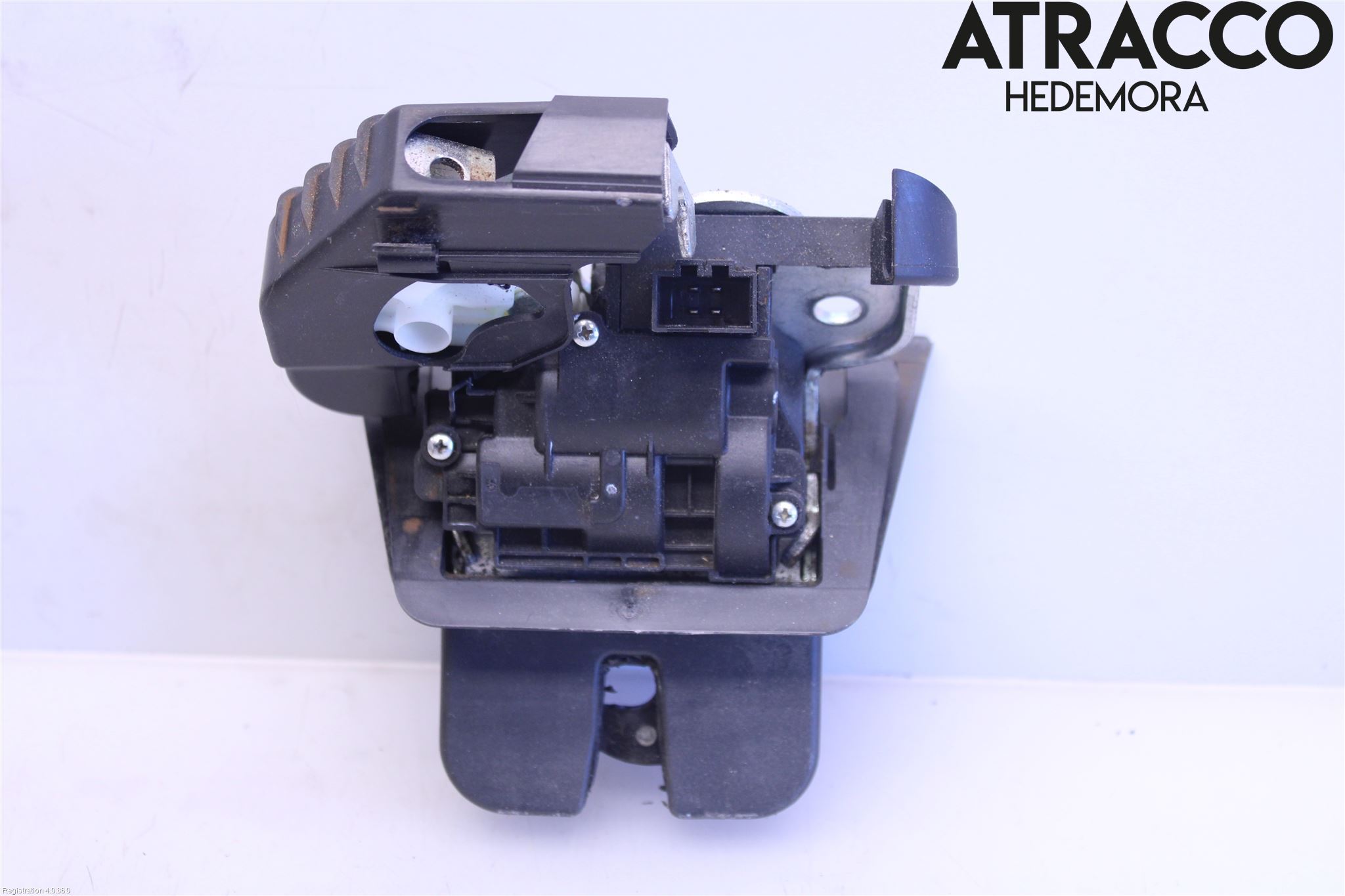 Audi A4 ALLROAD 09-16 Låskista Baklucka