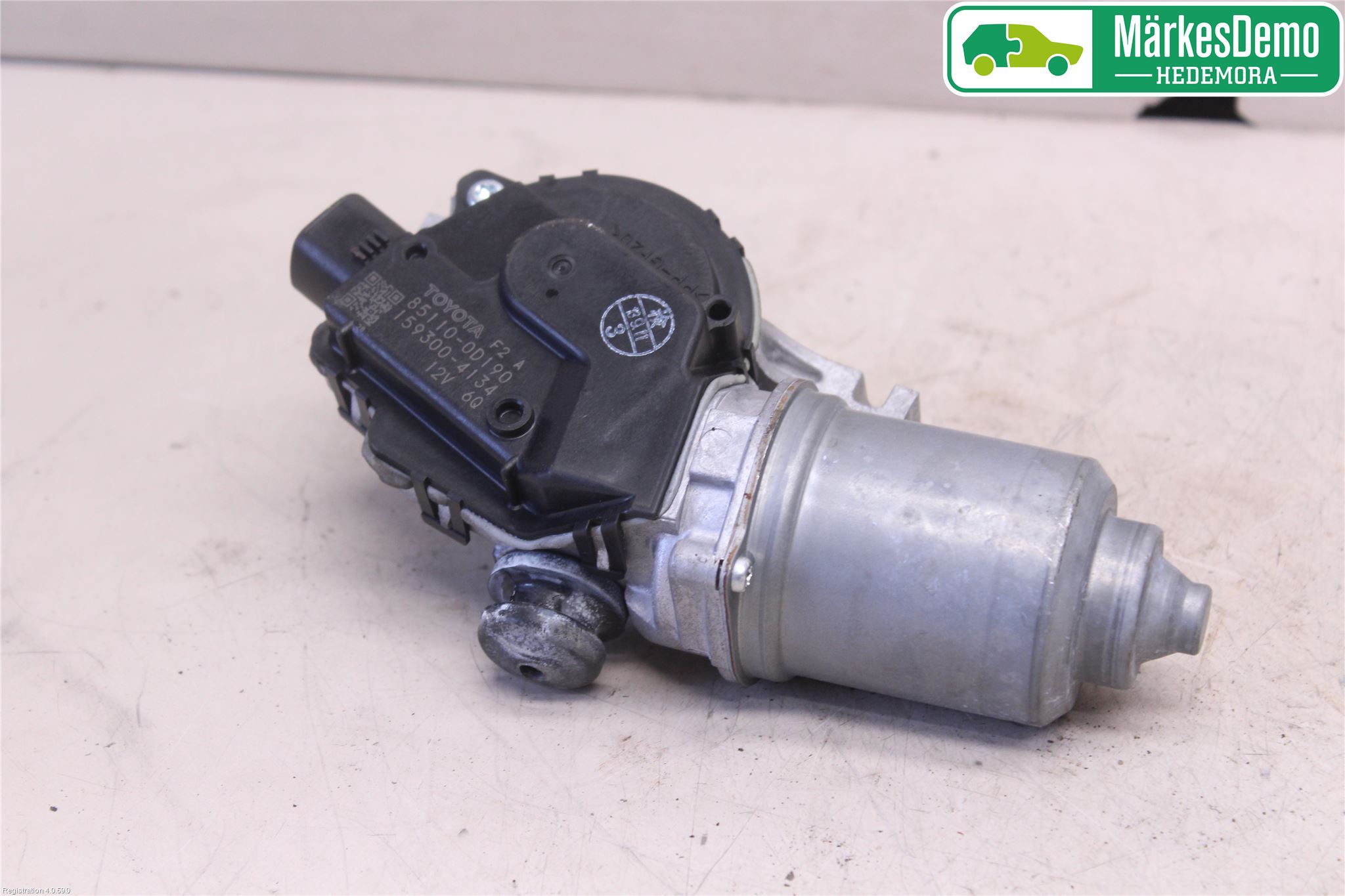 Toyota YARIS XP130 12-14 Torkarmotor Vindruta