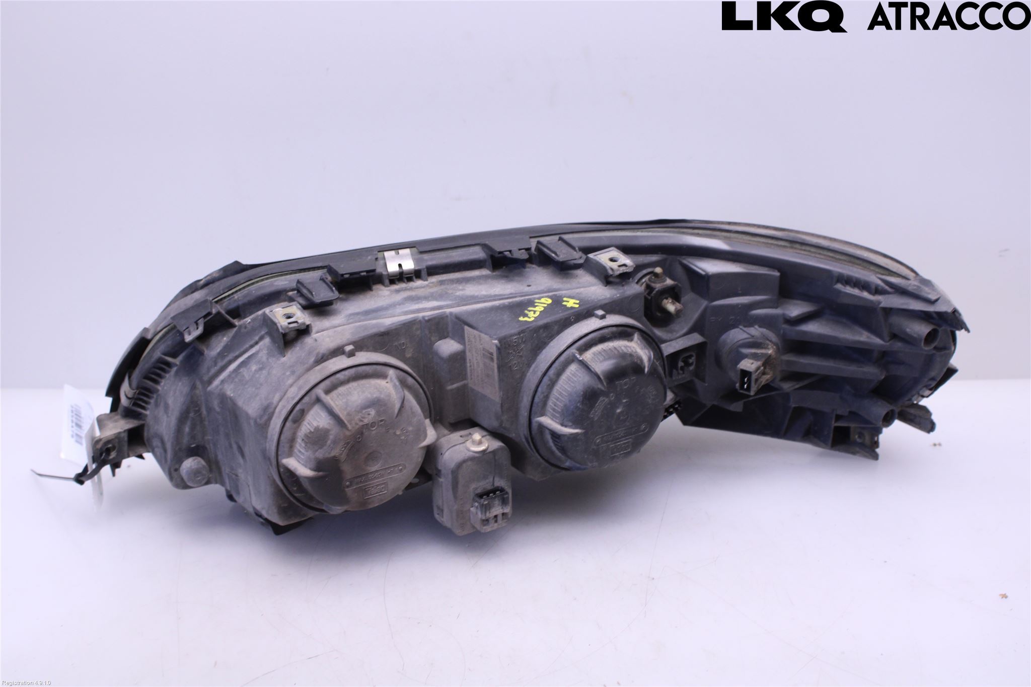 Volvo V70 00-04 Strålkastare Höger