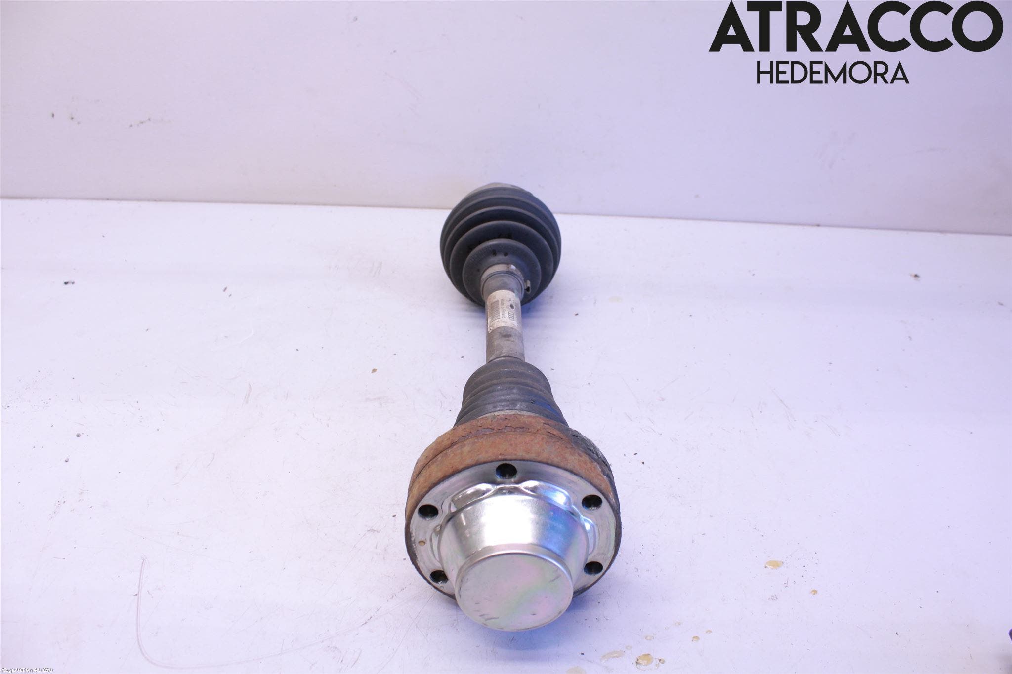 Audi Q7/SQ7 Drivaxel Fram Höger