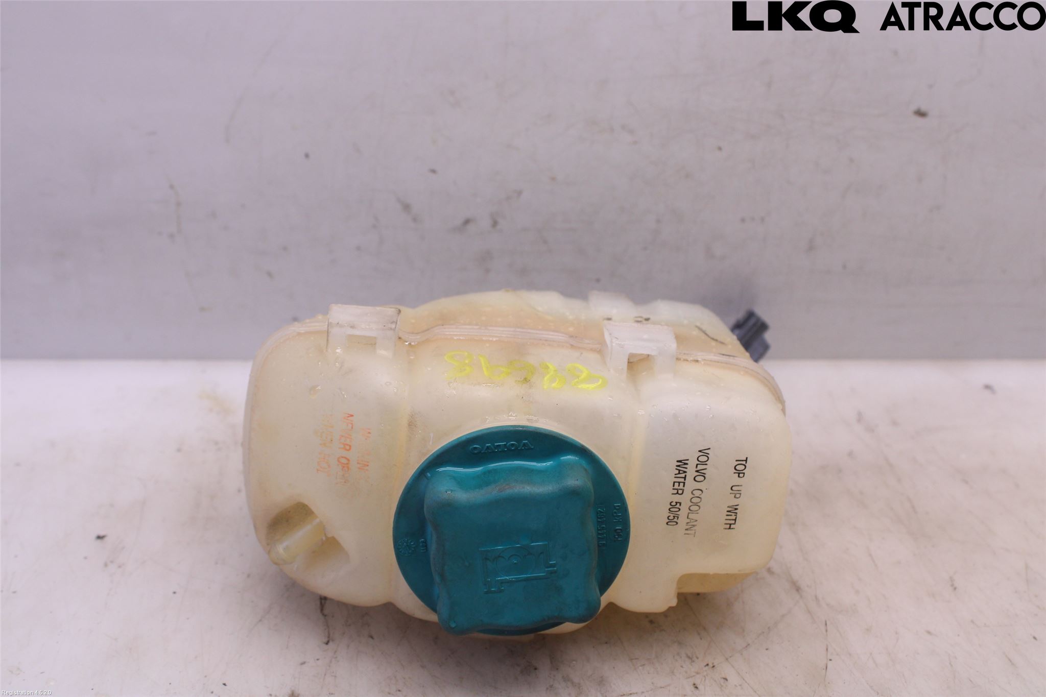 Volvo V70 05-08 Expansionstank