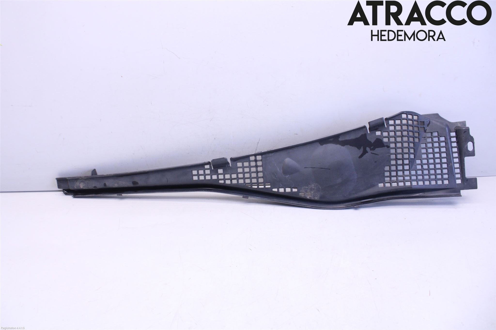 Dacia DUSTER 10-17 Torpedplåt-Torpedplast