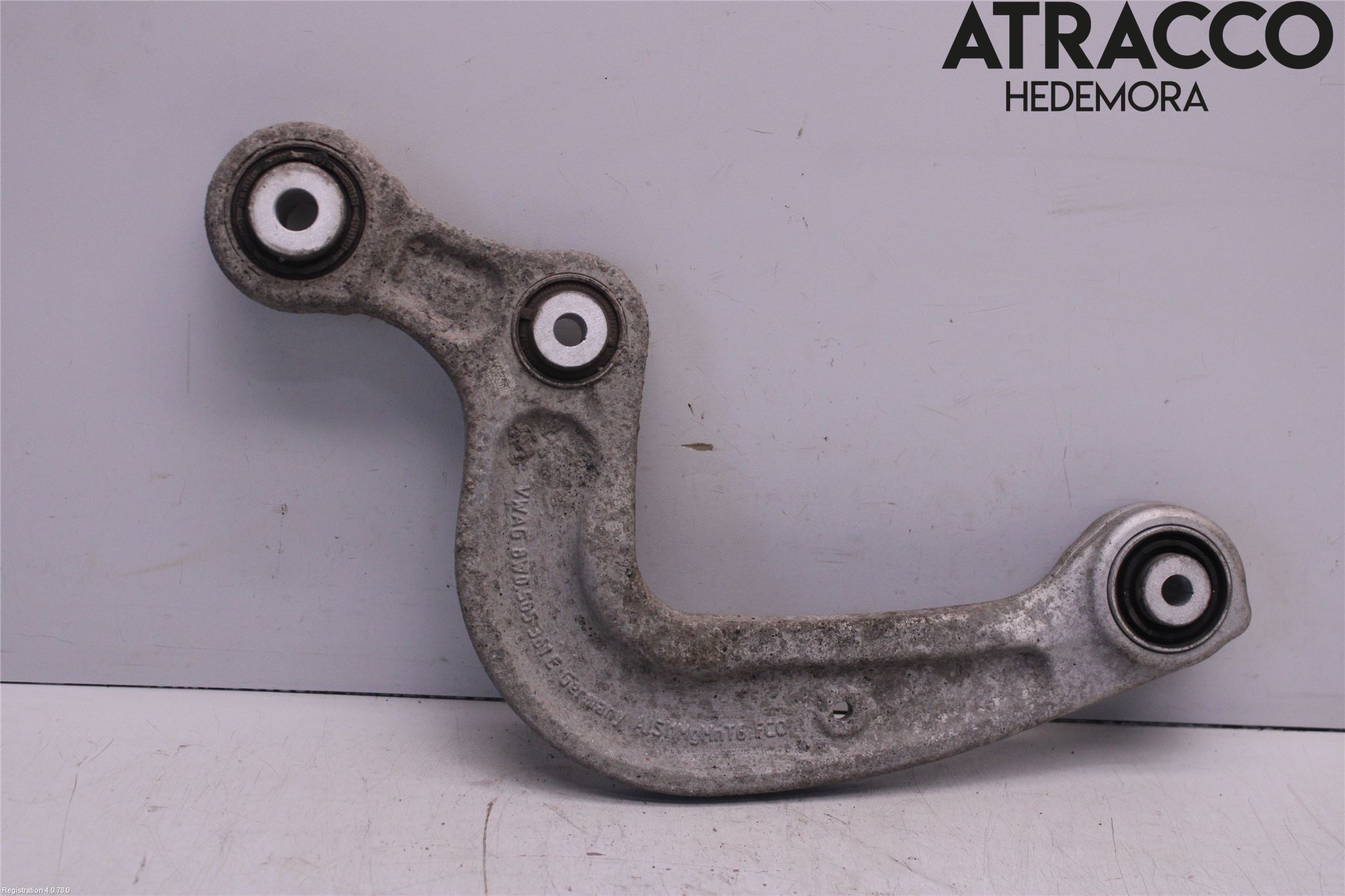 Audi A4/S4 B9 16-19 Bärarm Bak Övre Höger