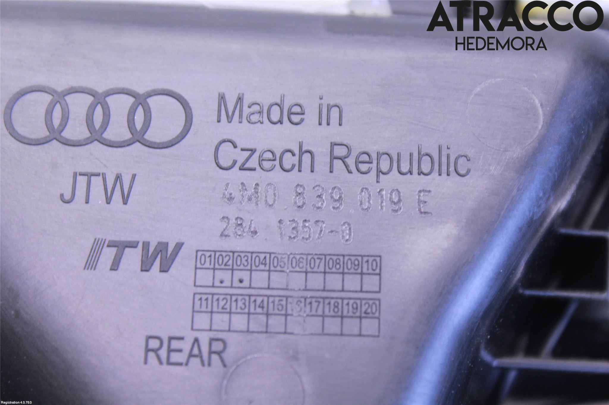 Audi Q7/SQ7 Dörrhandtag Inre Vä