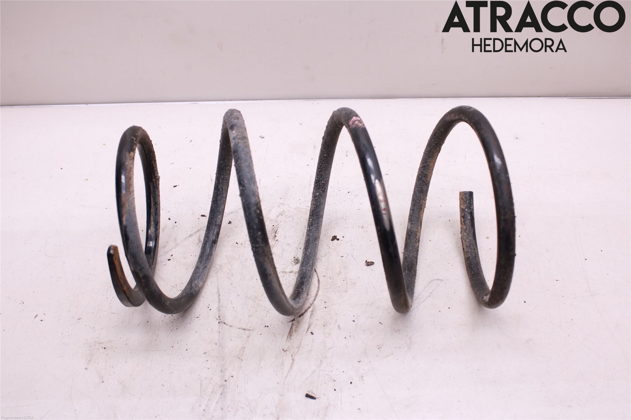 Subaru IMPREZA II  03-05 Fjäder Fram