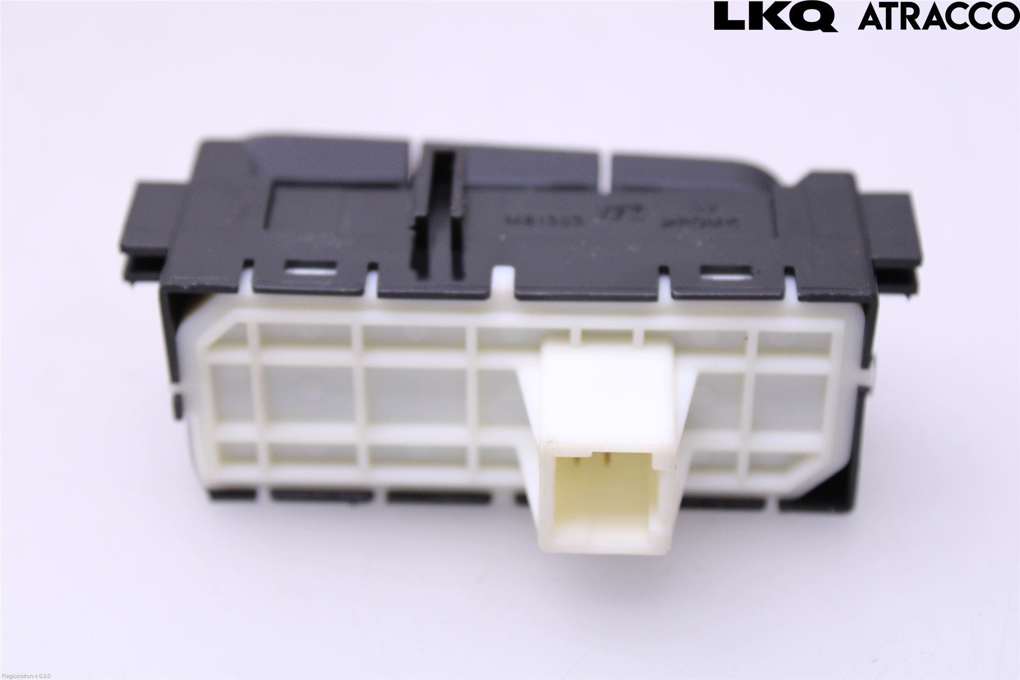 Toyota YARIS CROSS XP21 21- Strömställare Multifunktion