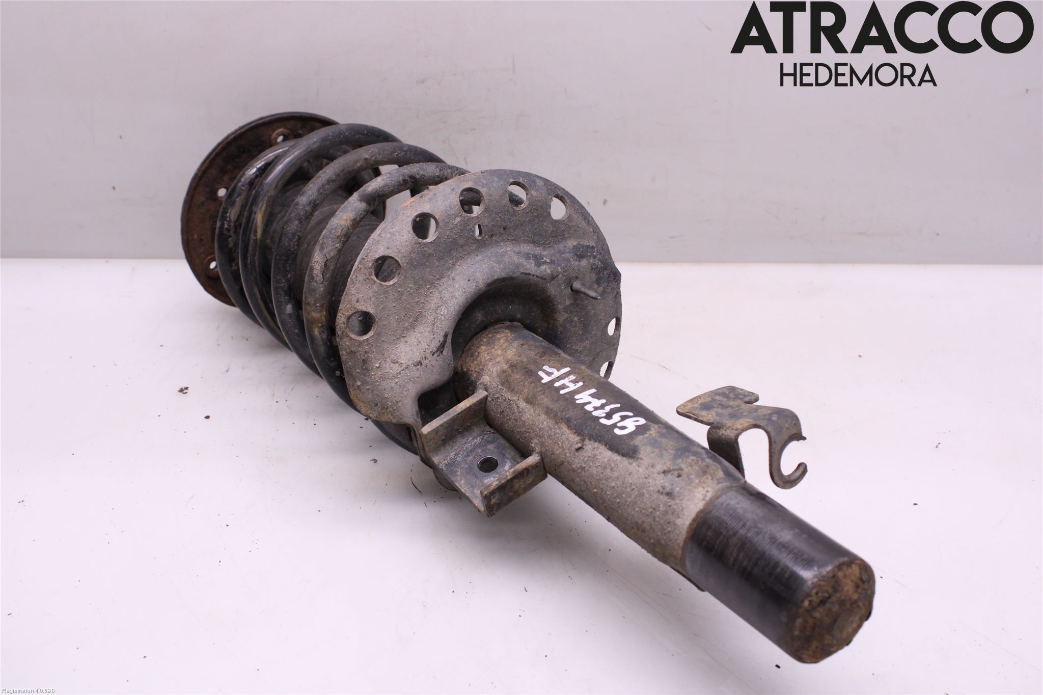 Volvo XC70 08-13 Fjäderben Fram Höger