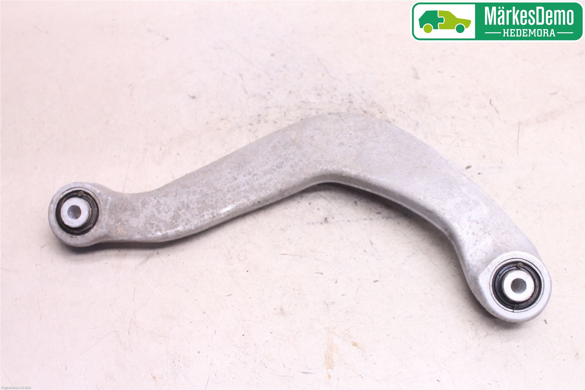 Audi A4 12-15 Bärarm Bak Övre Vänster