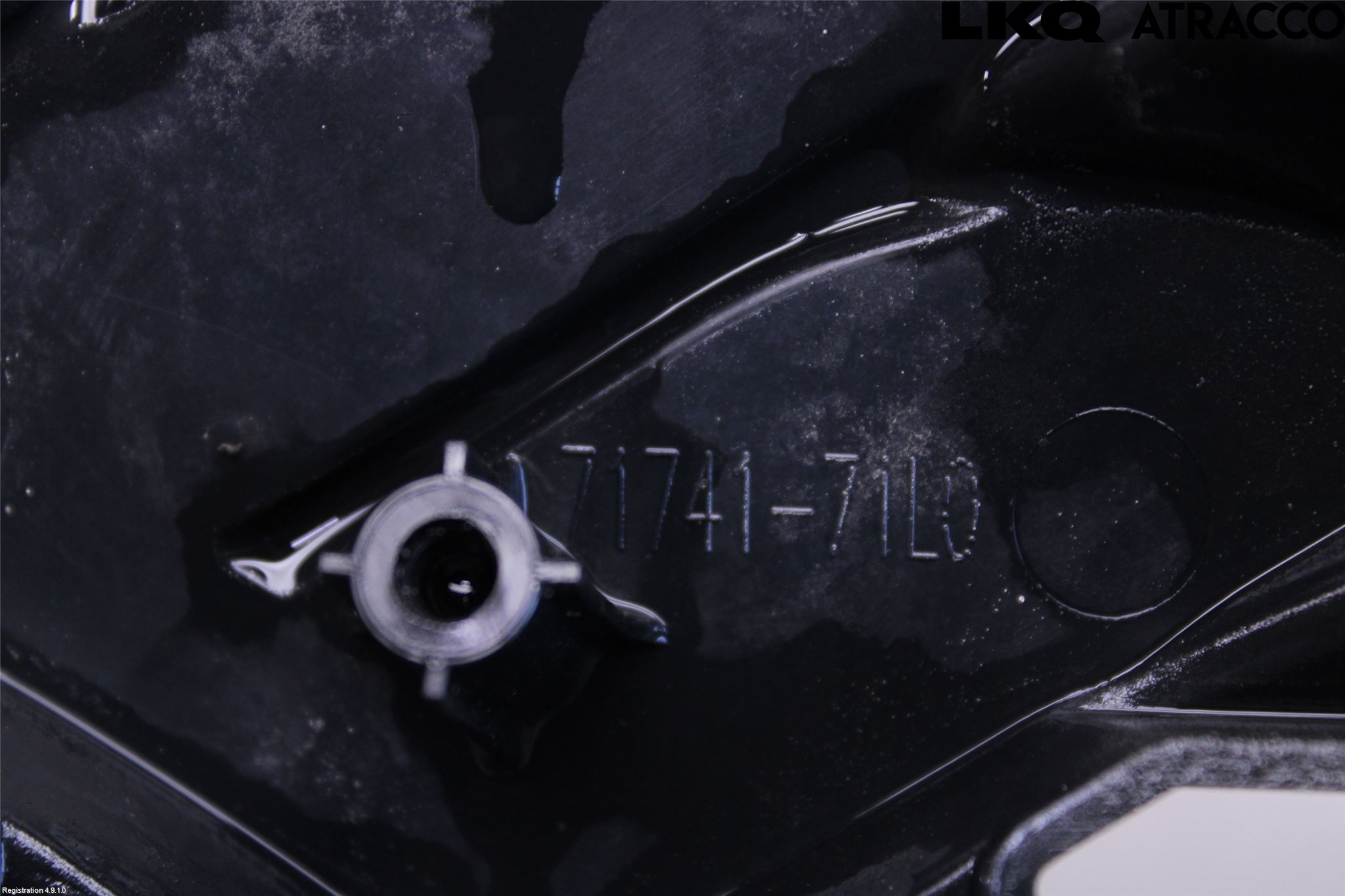 Suzuki SWIFT 11-16 Grill Komp