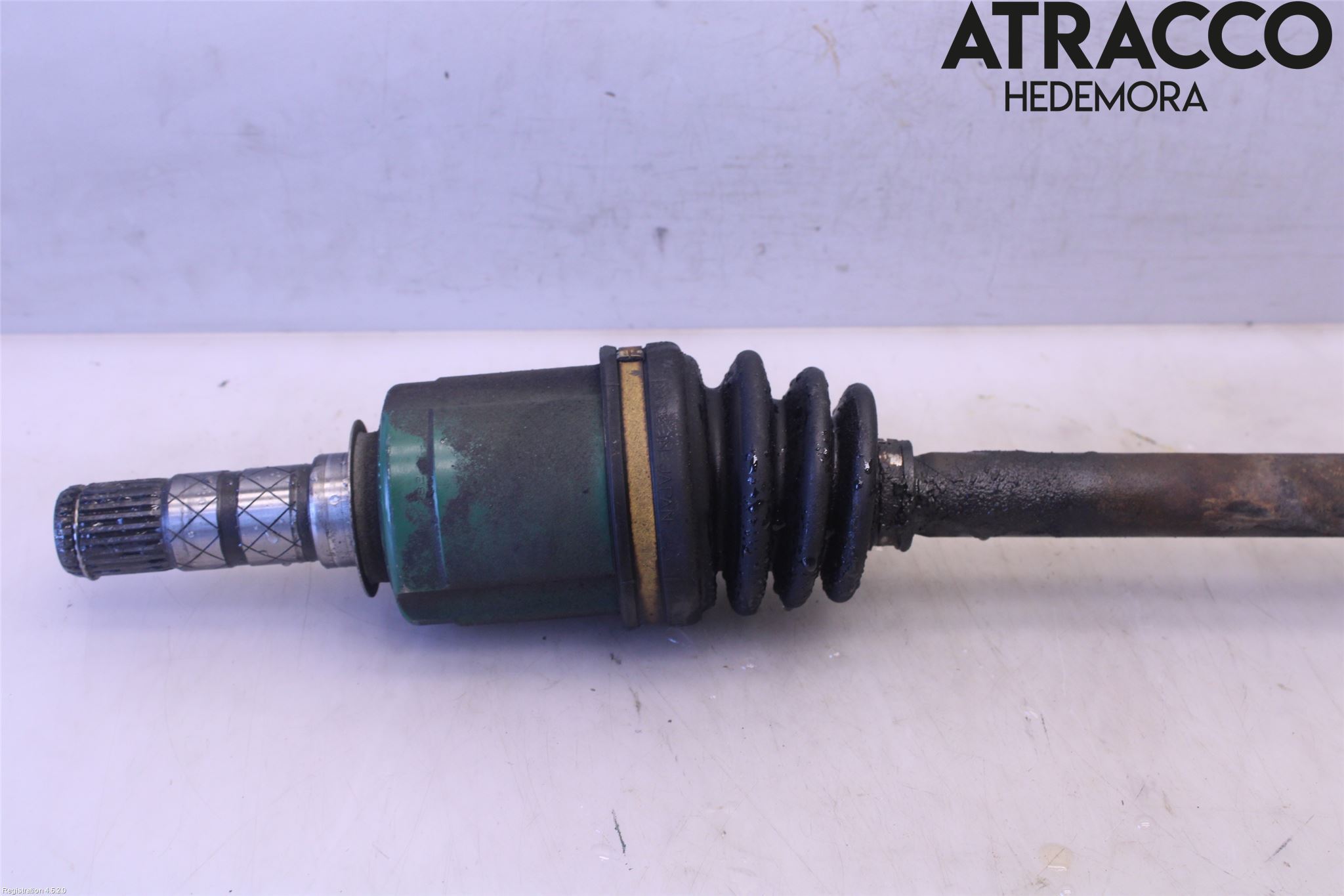 Subaru IMPREZA II  06-07 Drivaxel Fram Vänster