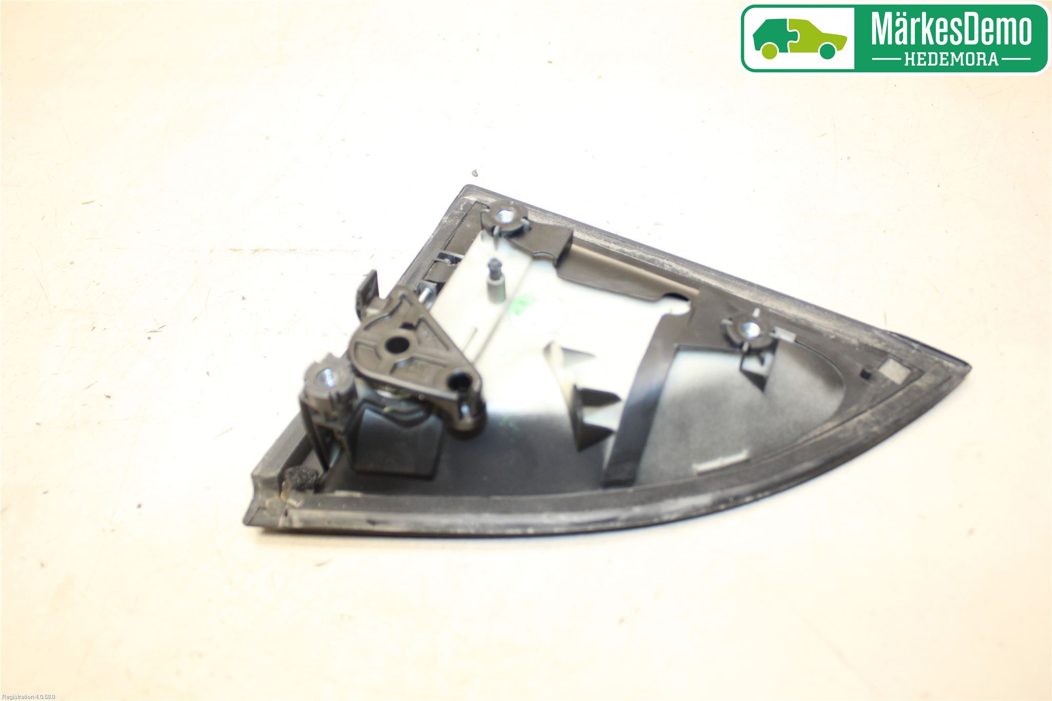 Hyundai VELOSTER 12-17 Dörrhandtag Yttre Hö