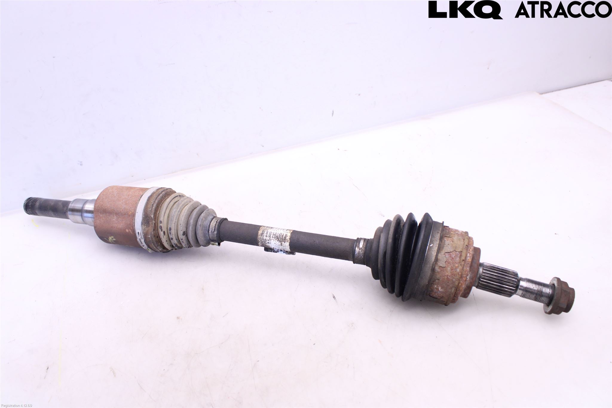 Ford FOCUS 19- Drivaxel Fram Vänster