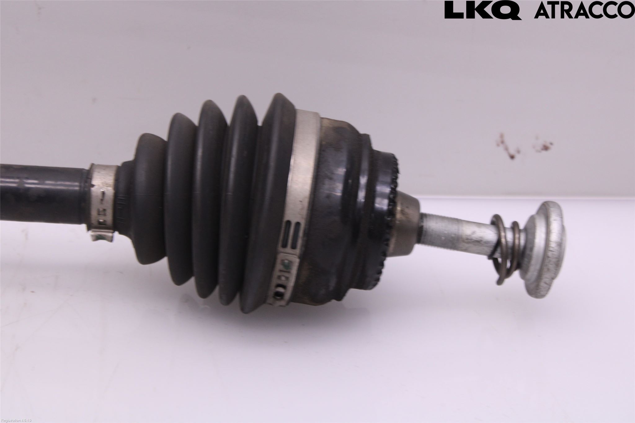 BMW X4 F26 14-18 Drivaxel Fram Höger