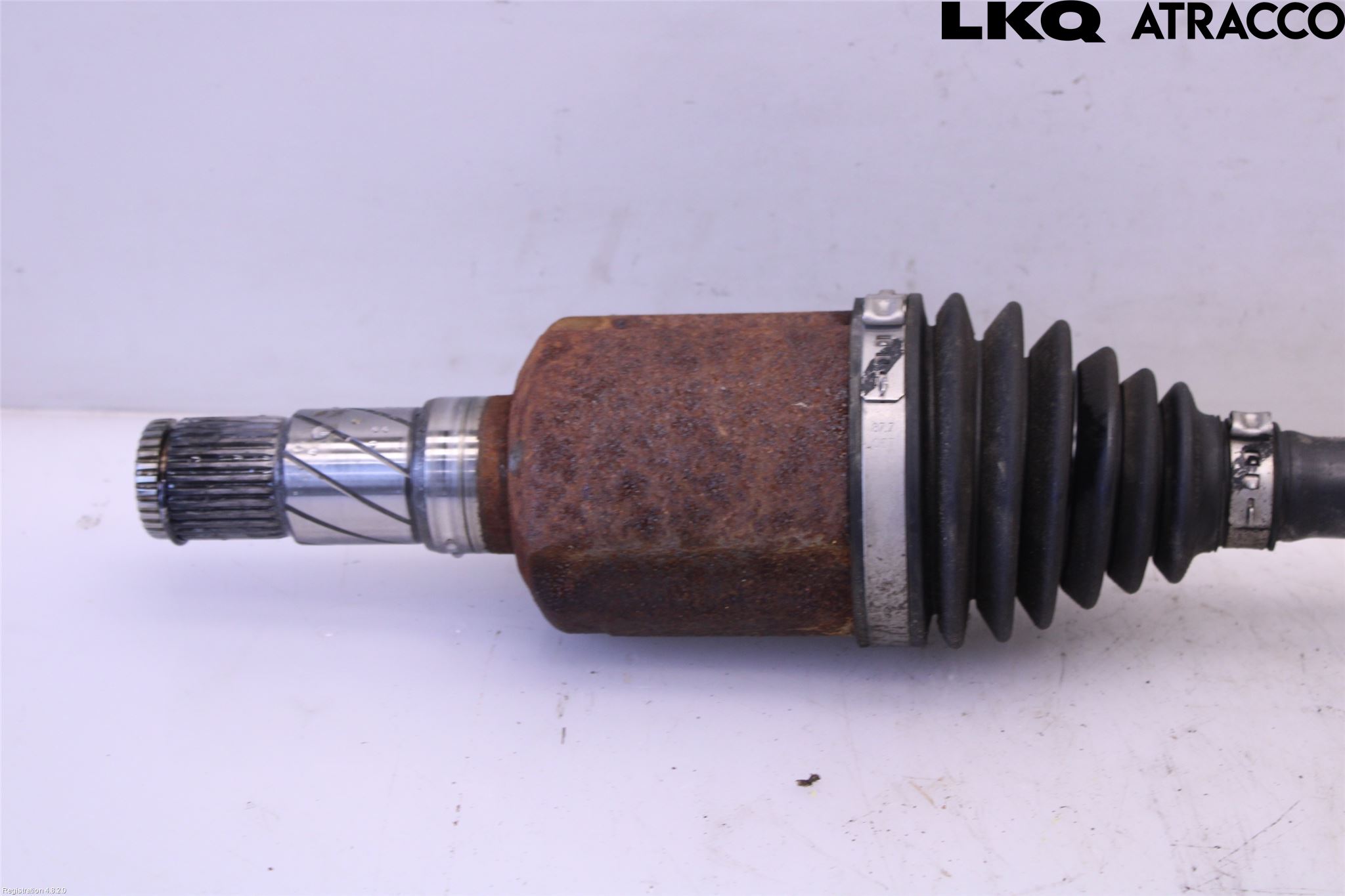 Tesla MODEL 3 17- Drivaxel Fram Vänster