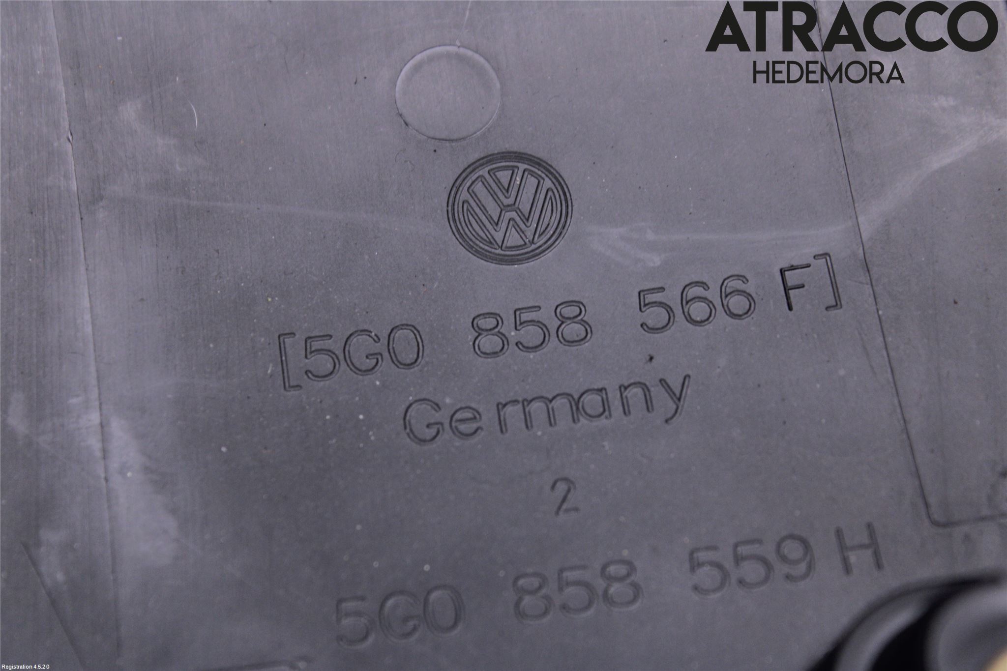 Volkswagen VW GOLF / E-GOLF VII 13-20 Rattkåpa-Kåpor