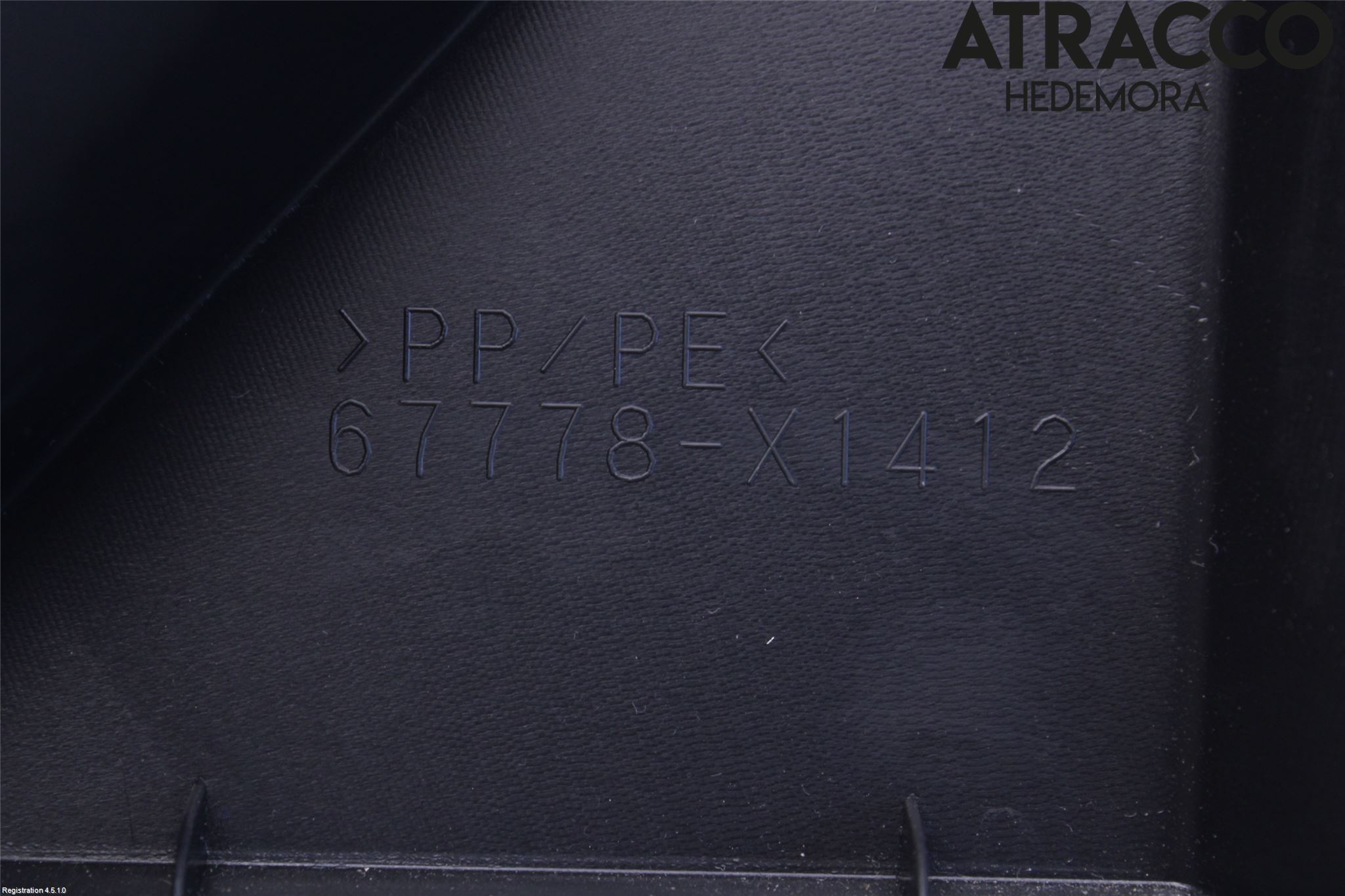 Toyota CAMRY 19-24 Dörrklädsel Vä