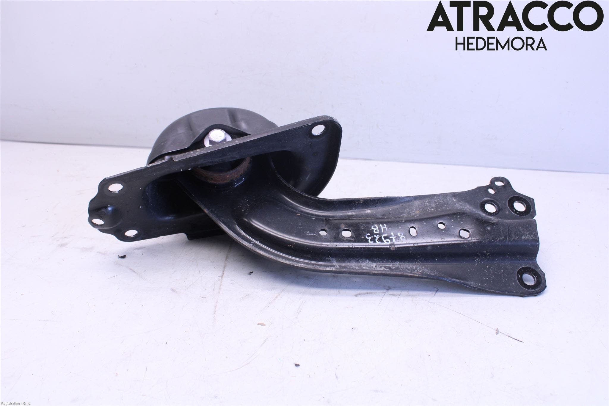 Toyota COROLLA 19- Bärarm Bak Höger