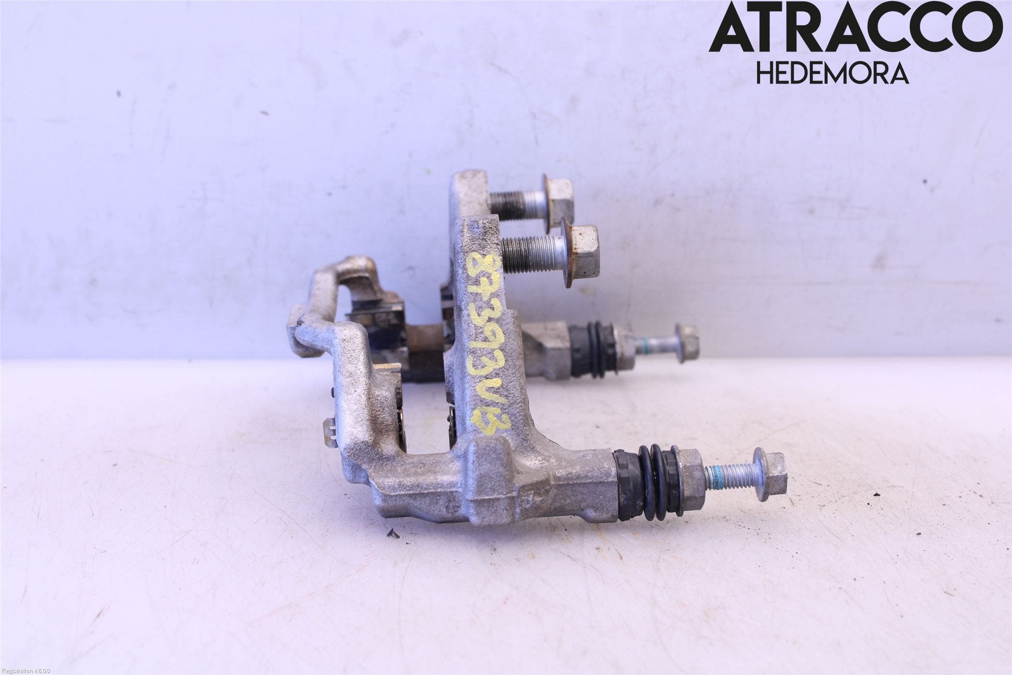 Toyota COROLLA 19- Bromsokshållare