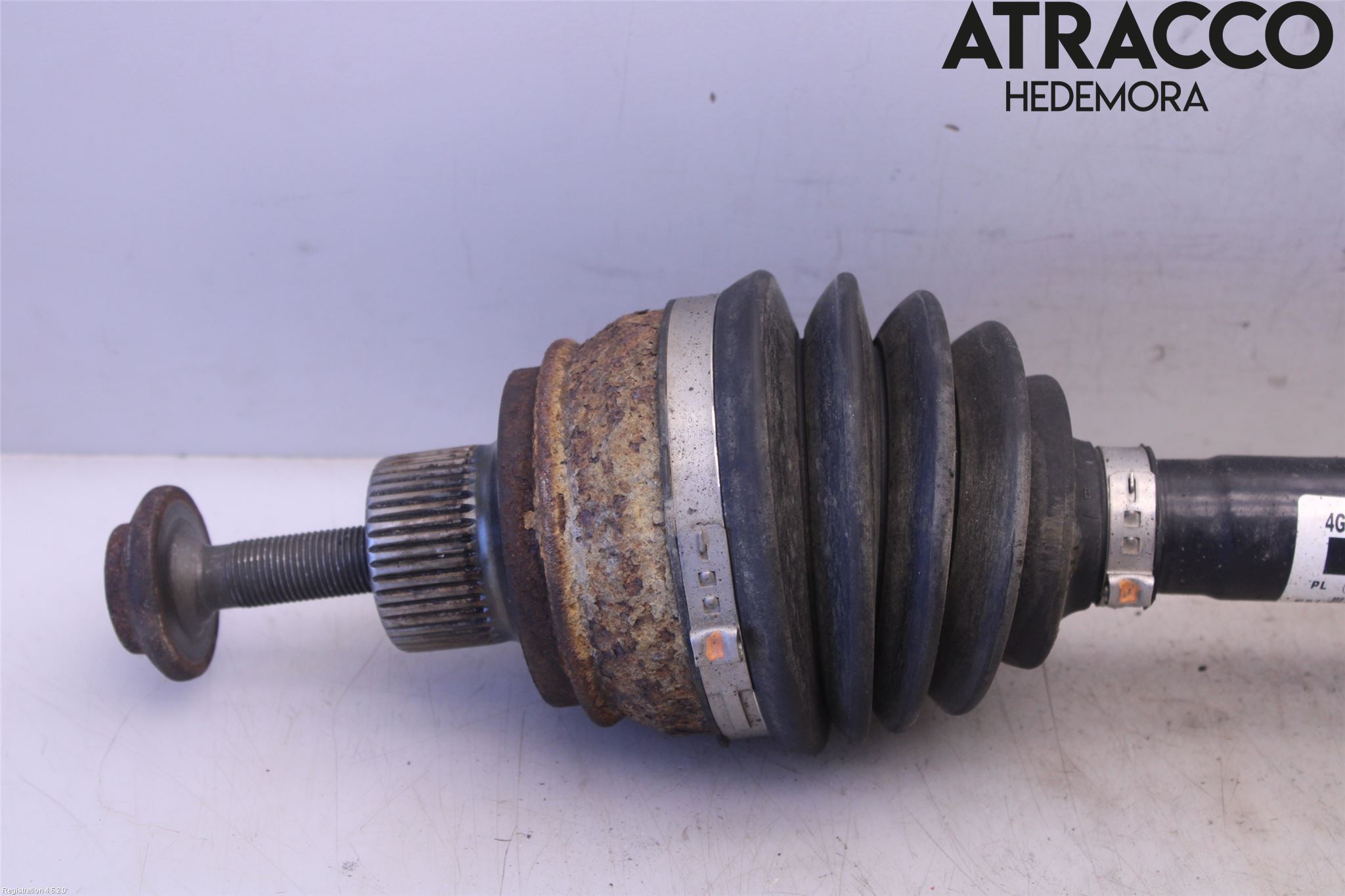 Audi Q5 09-16 Drivaxel Fram Höger