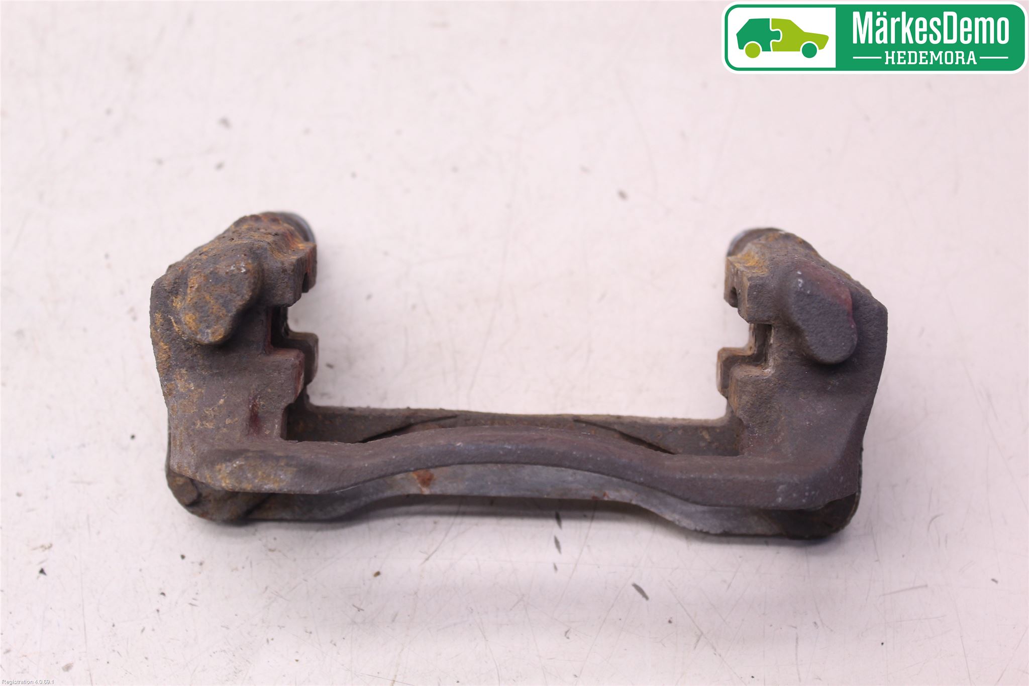 Subaru OUTBACK   07-09 Bromsokshållare