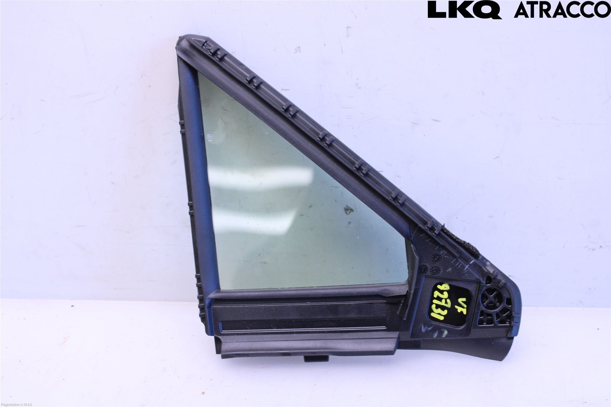 Toyota RAV4 19- Dörruta Fram Lilla Vä