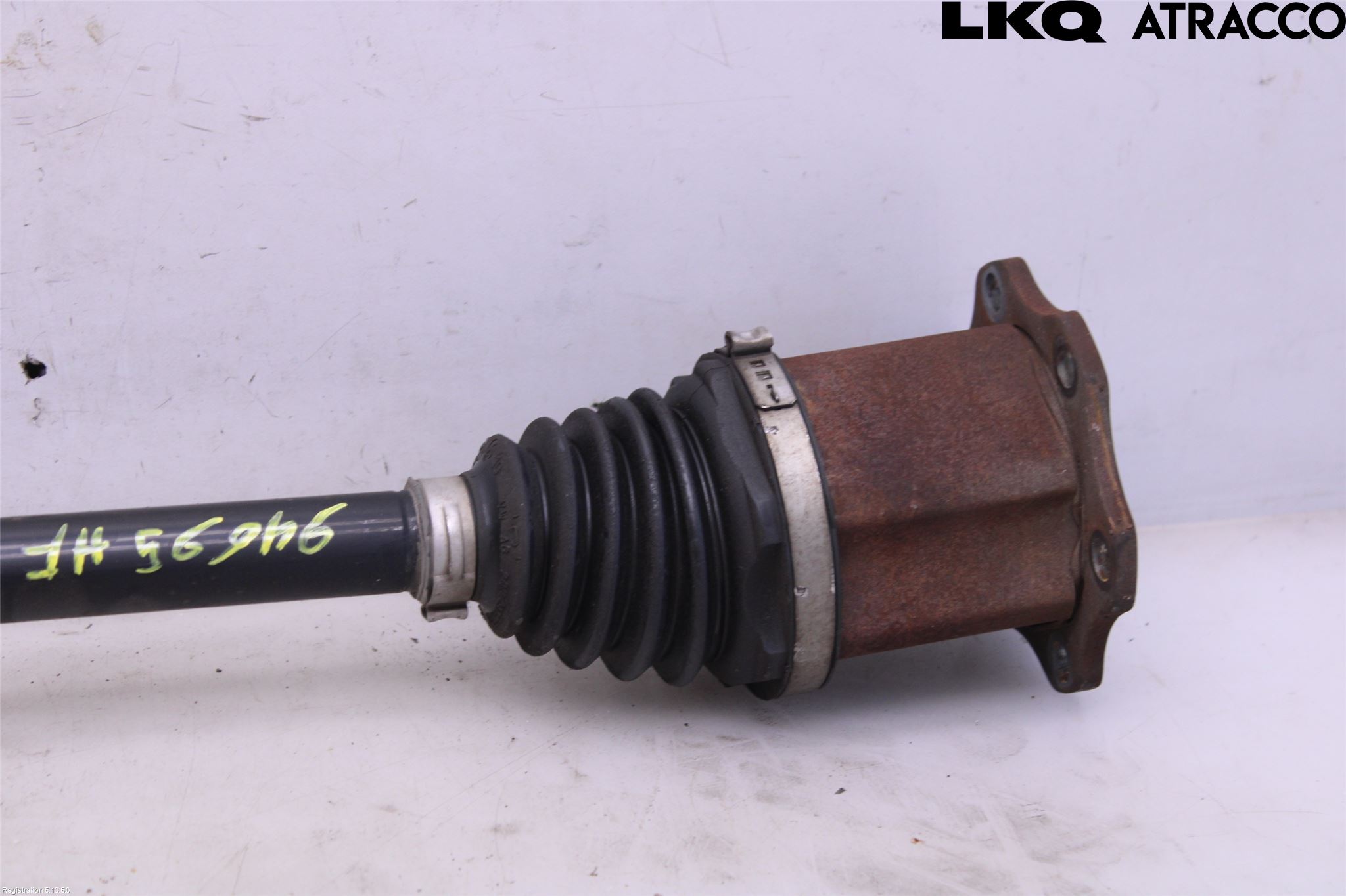 Volkswagen VW POLO VI 18->> Drivaxel Fram Höger