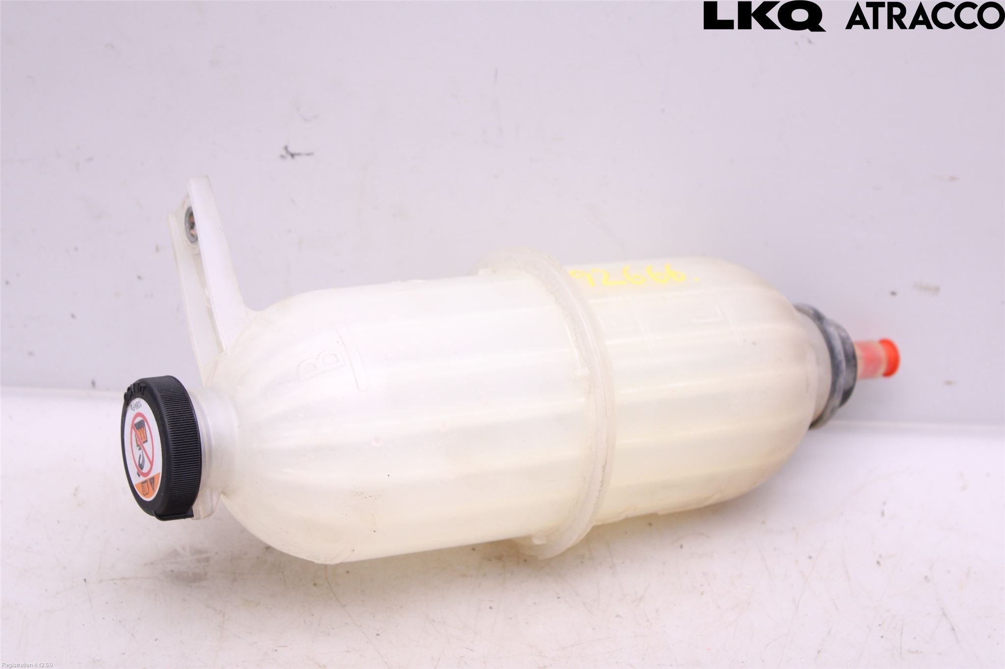 Toyota HILUX 05-16 Expansionstank