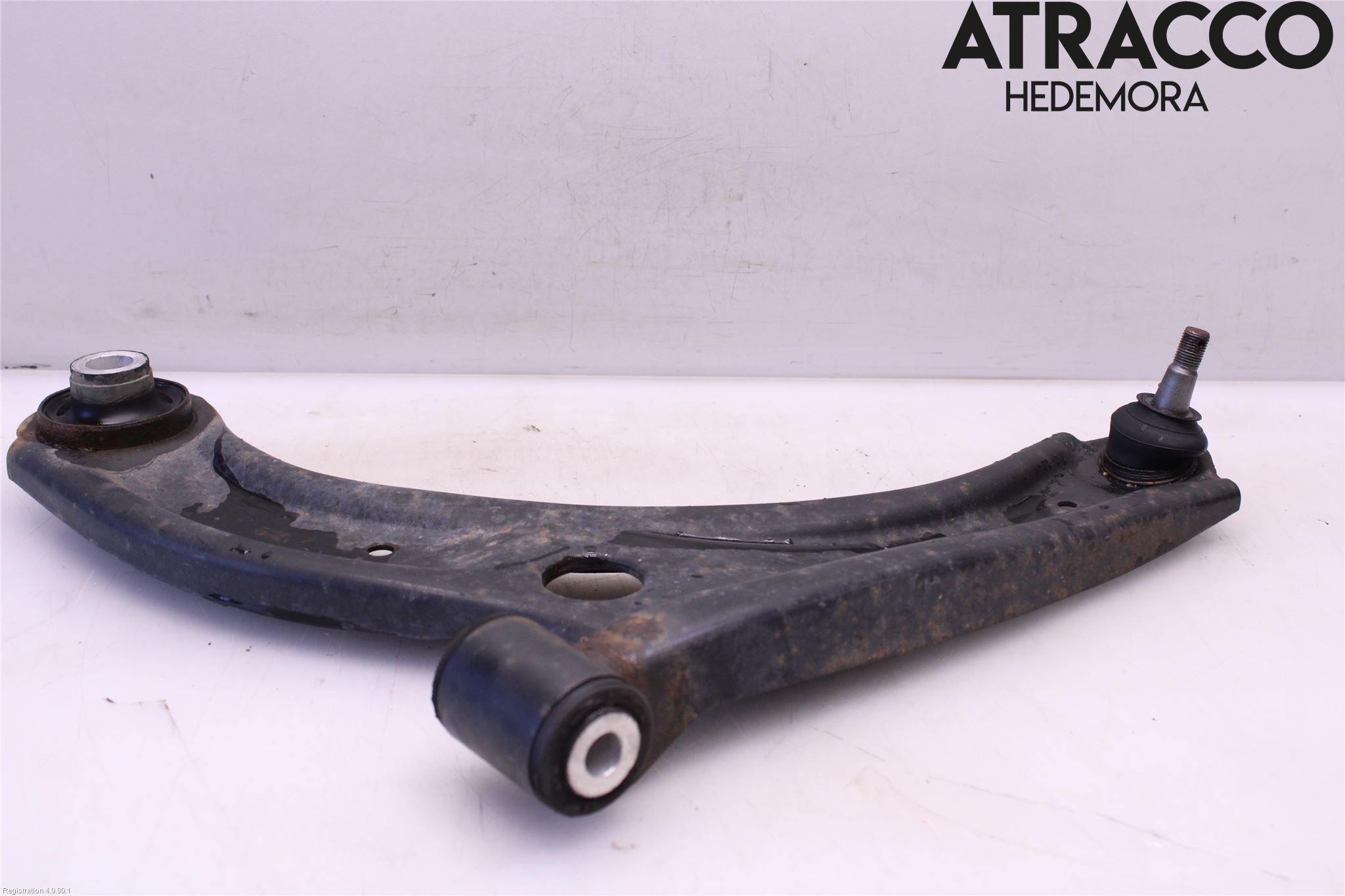 Suzuki SWIFT 17-24 Bärarm Fram Undre Vä