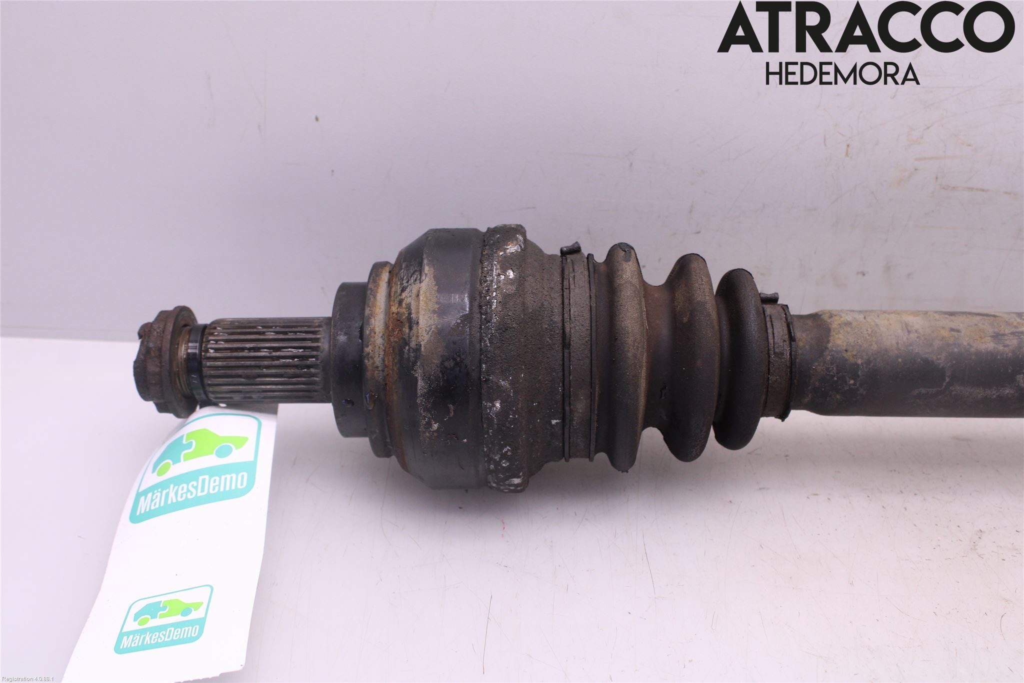 BMW 4 F32/F33/F82/F83 13-20 Drivaxel Bak Vänster