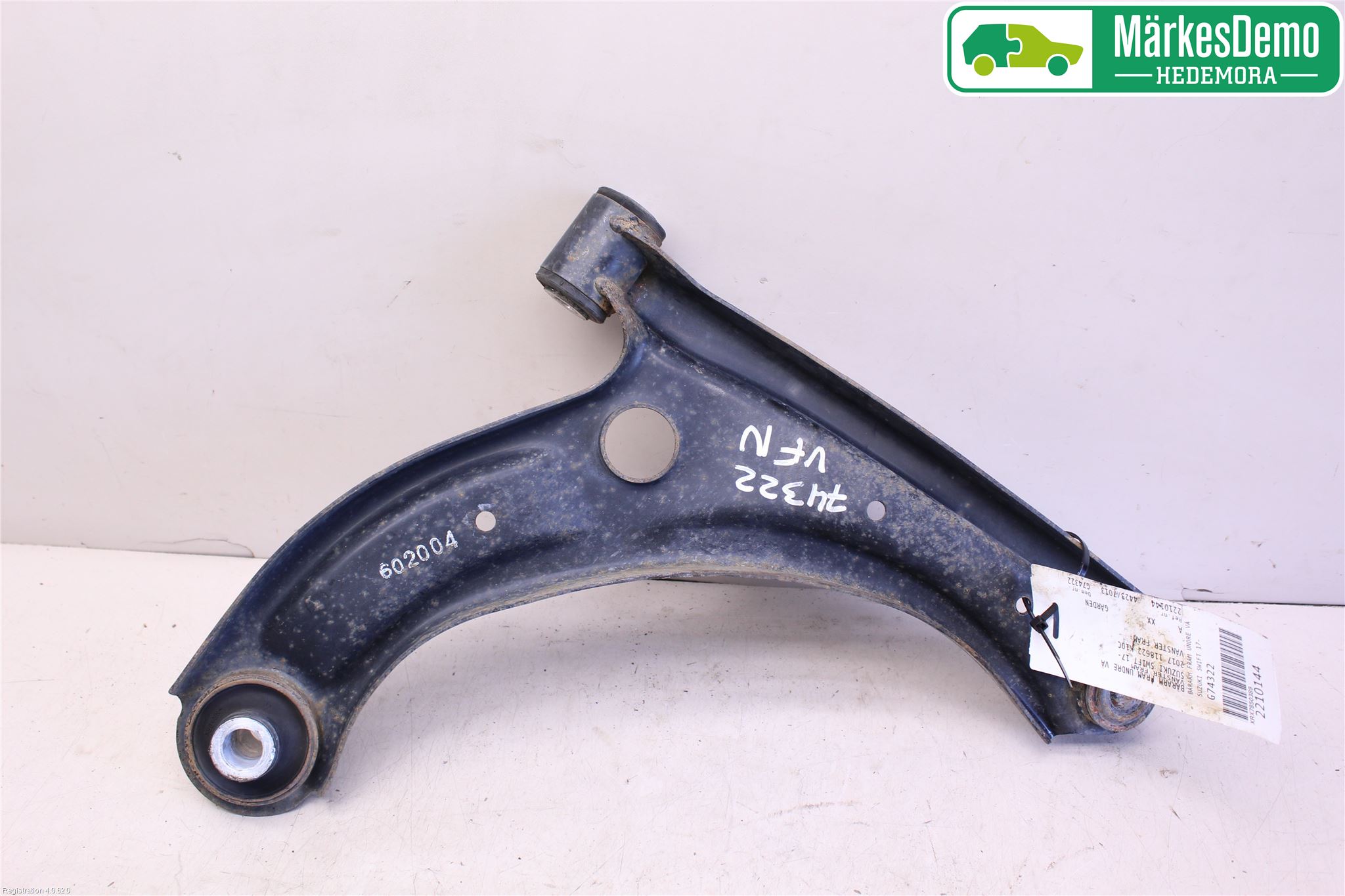 Suzuki SWIFT 17-24 Bärarm Fram Undre Vä