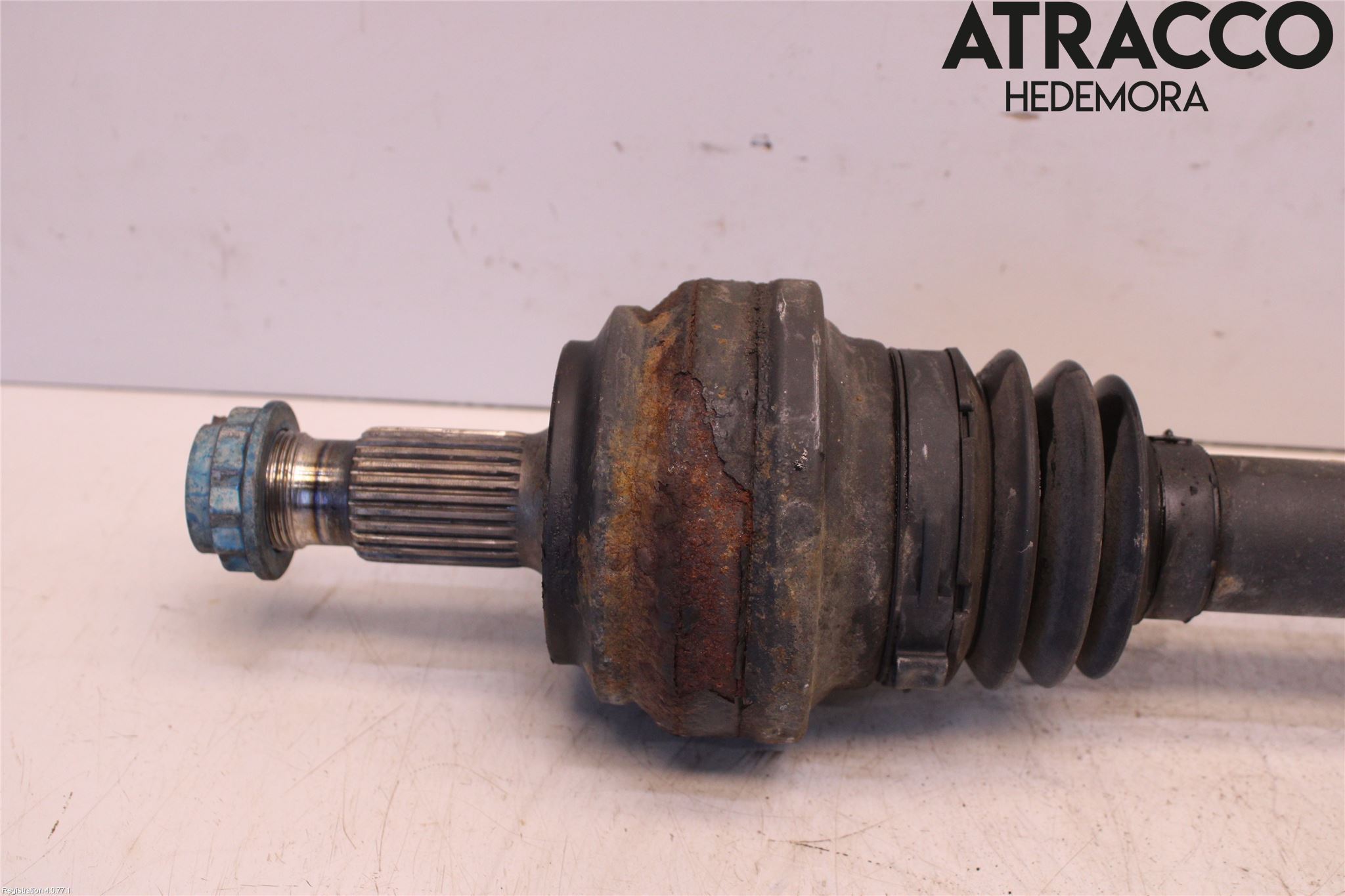 Mercedes-Benz MB C-KLASS (W205) 14-21 Drivaxel Bak Höger