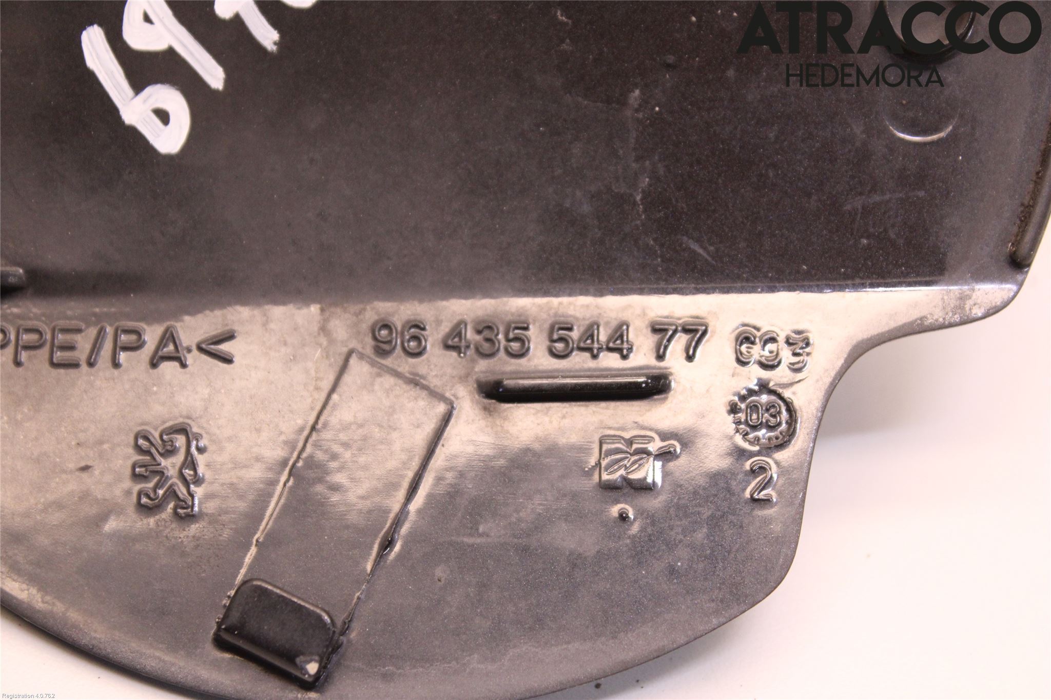 Peugeot 307     01-05 Tanklucka