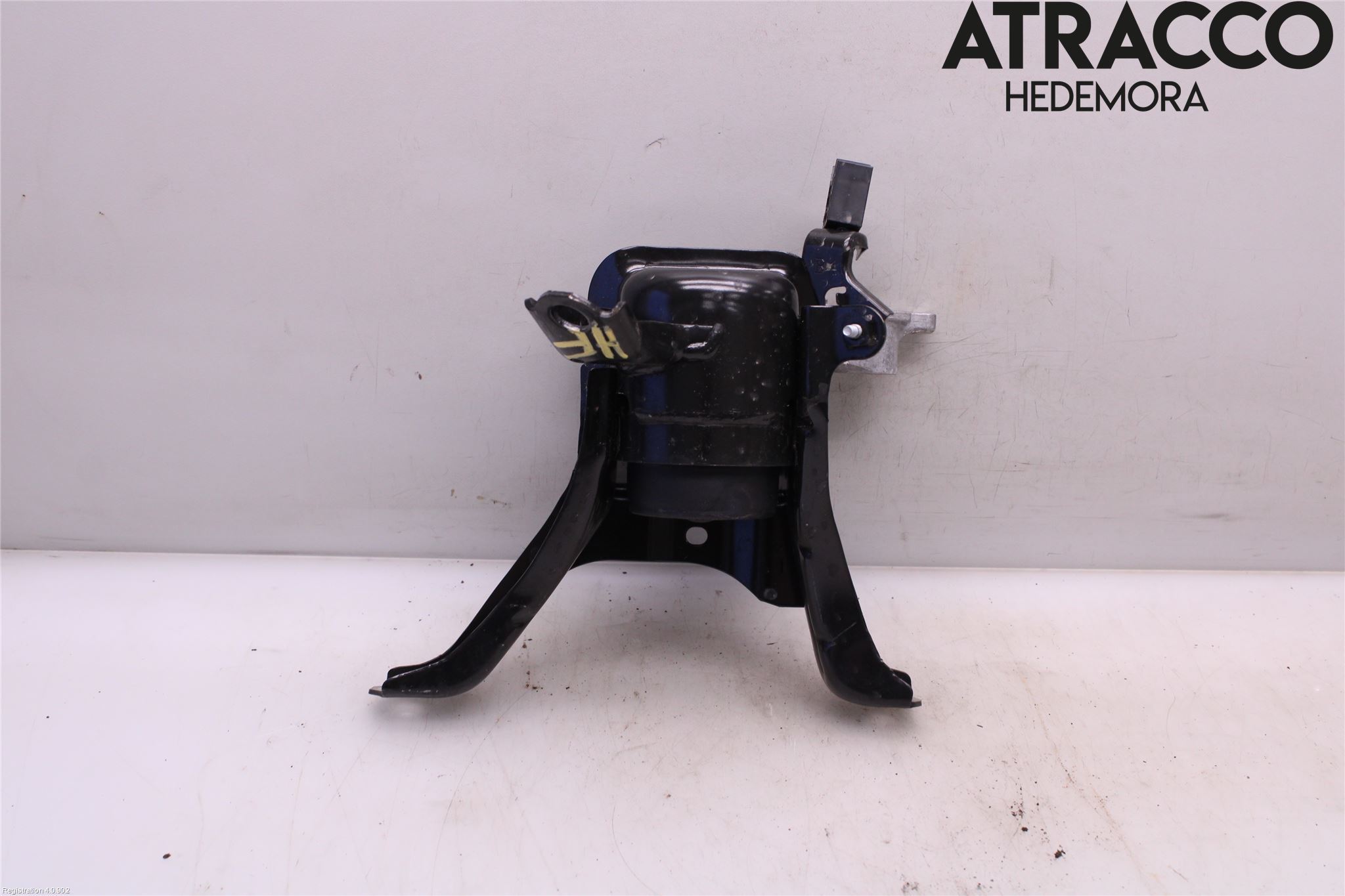 Toyota COROLLA 19- Motorfäste