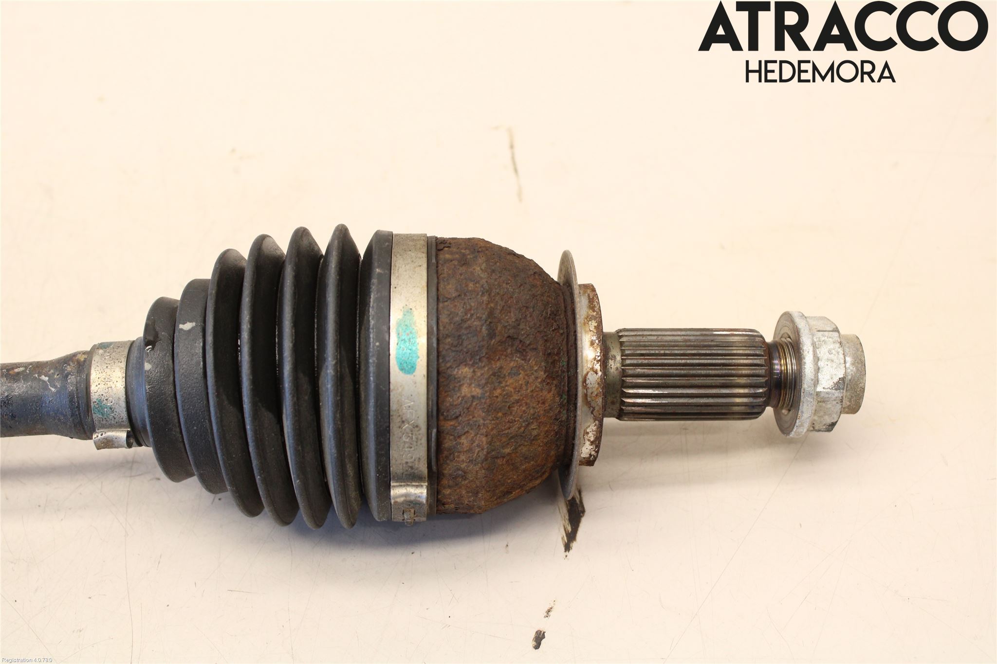 Subaru OUTBACK 10-15 Drivaxel Fram Höger
