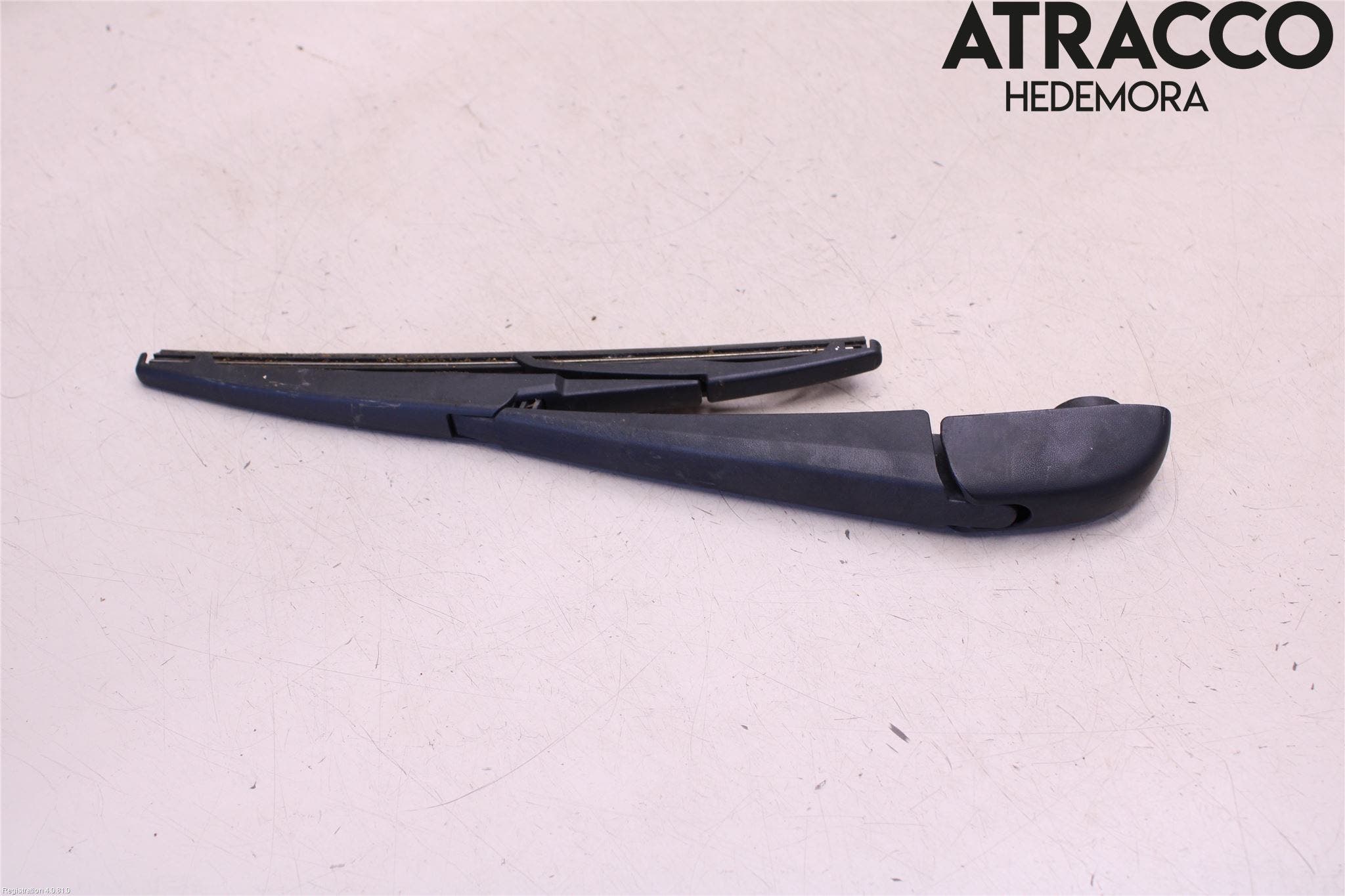 Toyota RAV4 13-18 Torkararm-Bakruta