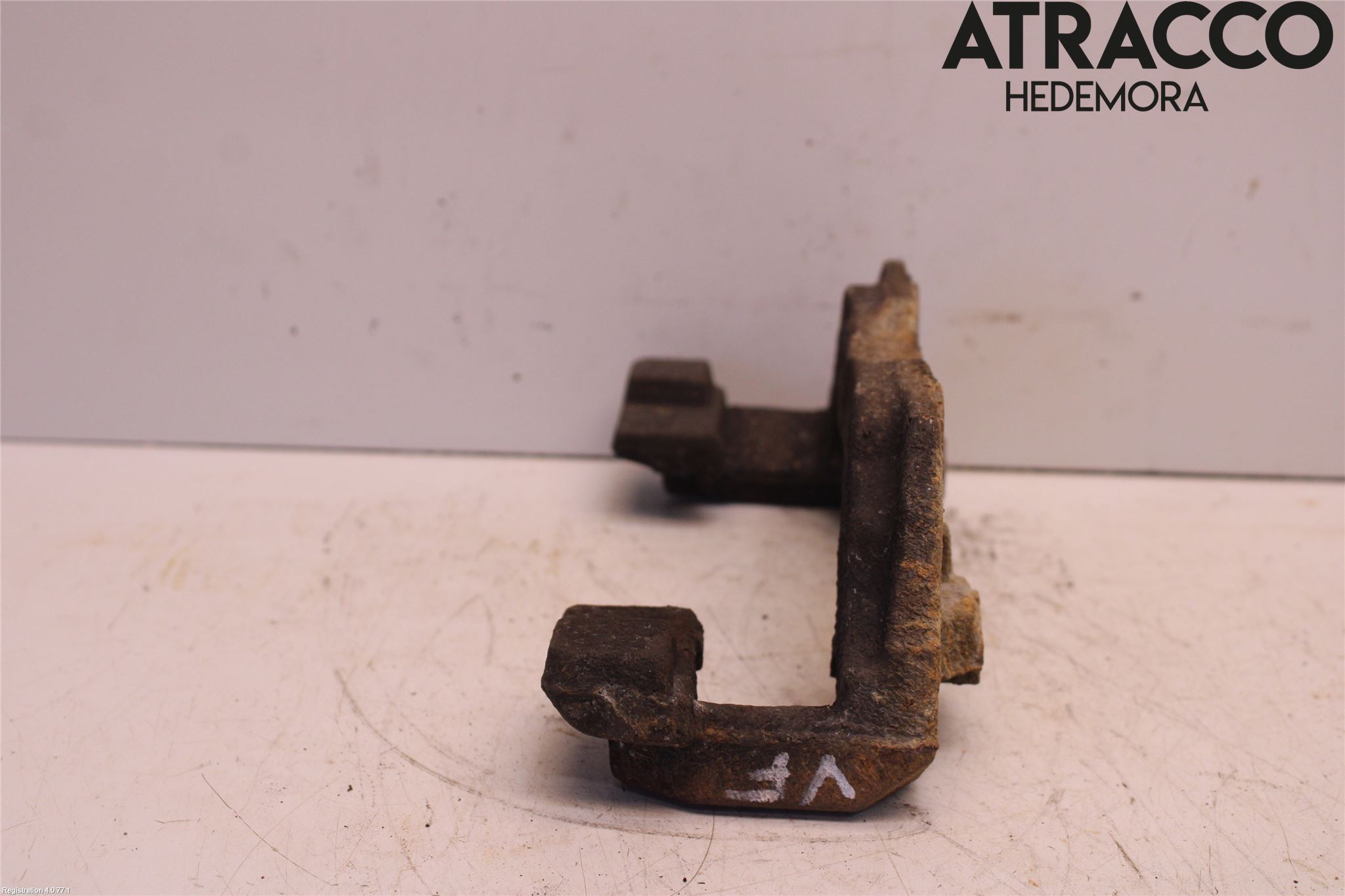 Ford FOCUS 15-18 Bromsokshållare